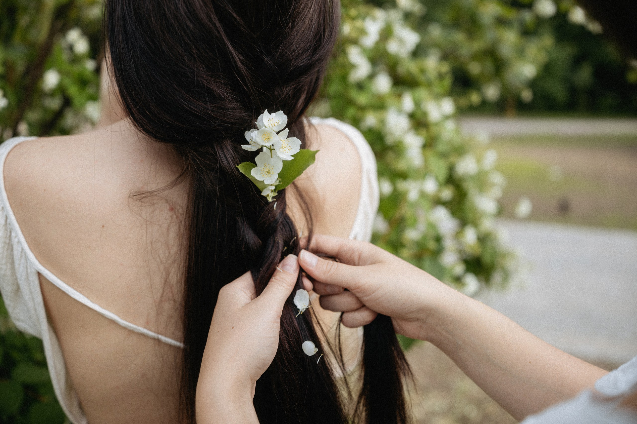 Окунуться в детство 🤍 Прогулка с сестрой. Вера Пьянцева фотограф в Санкт-Петербурге | индивидуальная, семейная и парная (love-story) съёмка