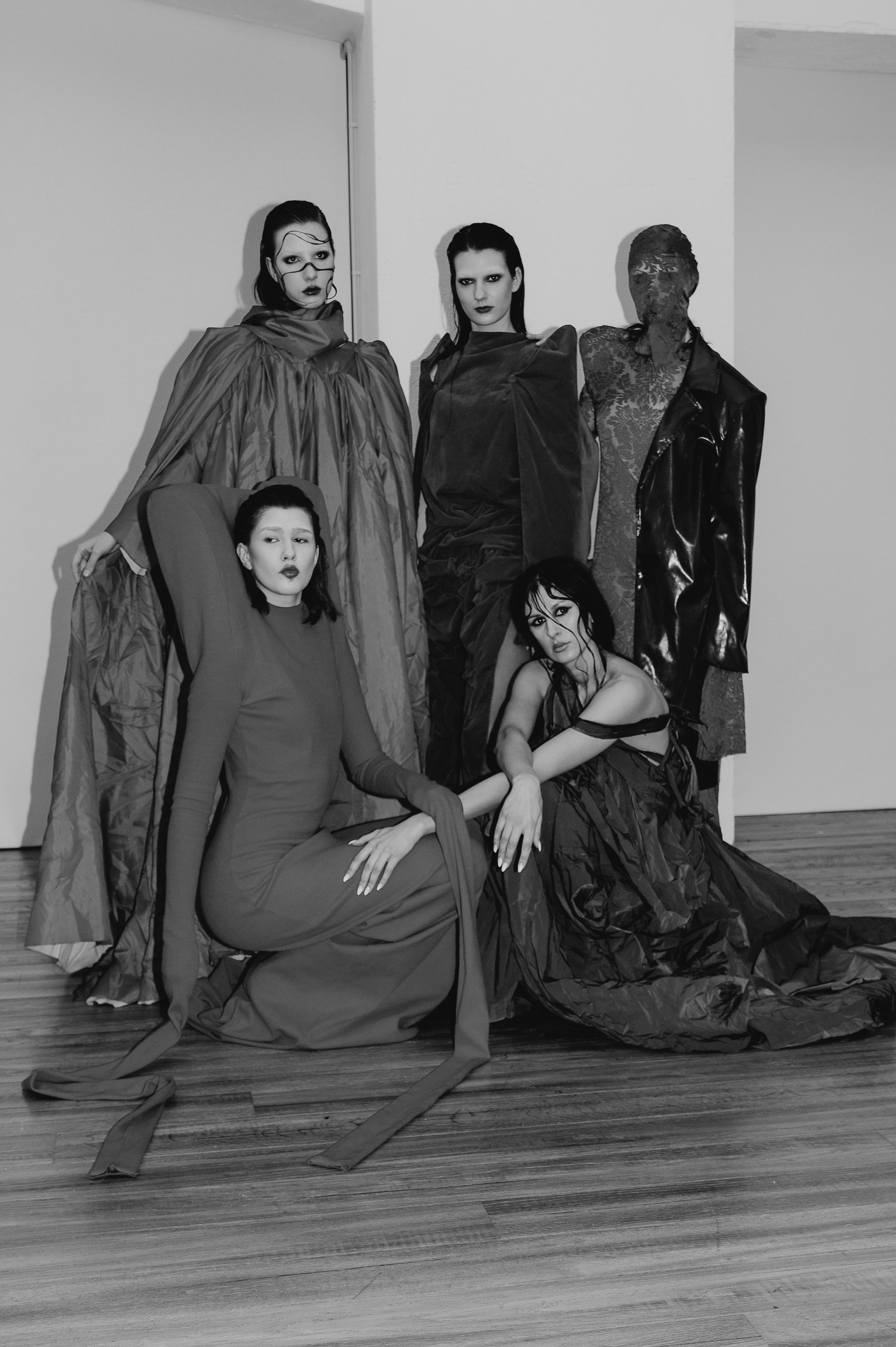 Бекстейдж показа «Новые Имена» собака.ru|ДЛТ. Портретный и репортажный фотограф в Санкт-Петербурге