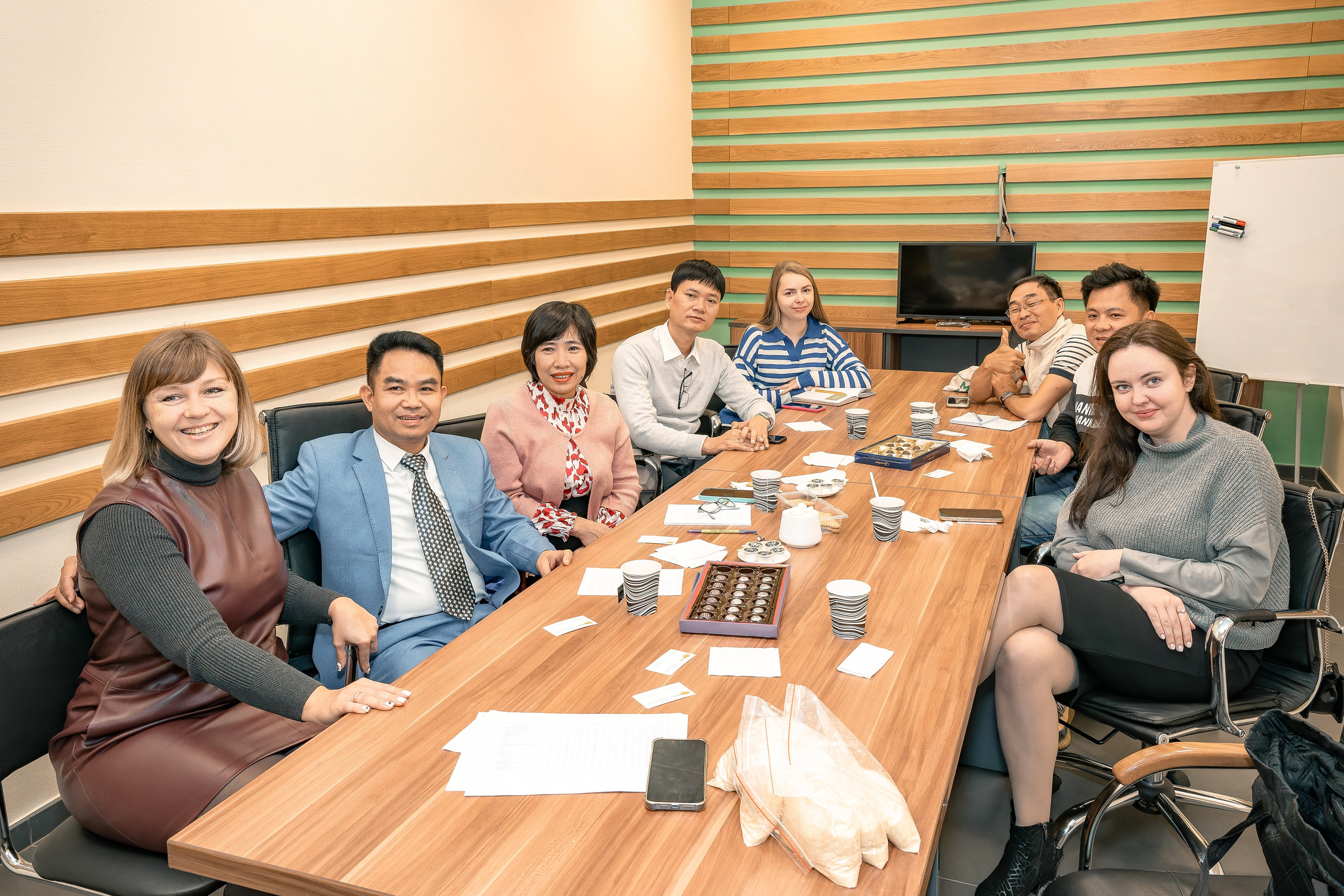 Реверсная конференция из Вьетнама в Брянскую область 2023. ФОТОГРАФ ЧИКАЧЕВ КИРИЛЛ