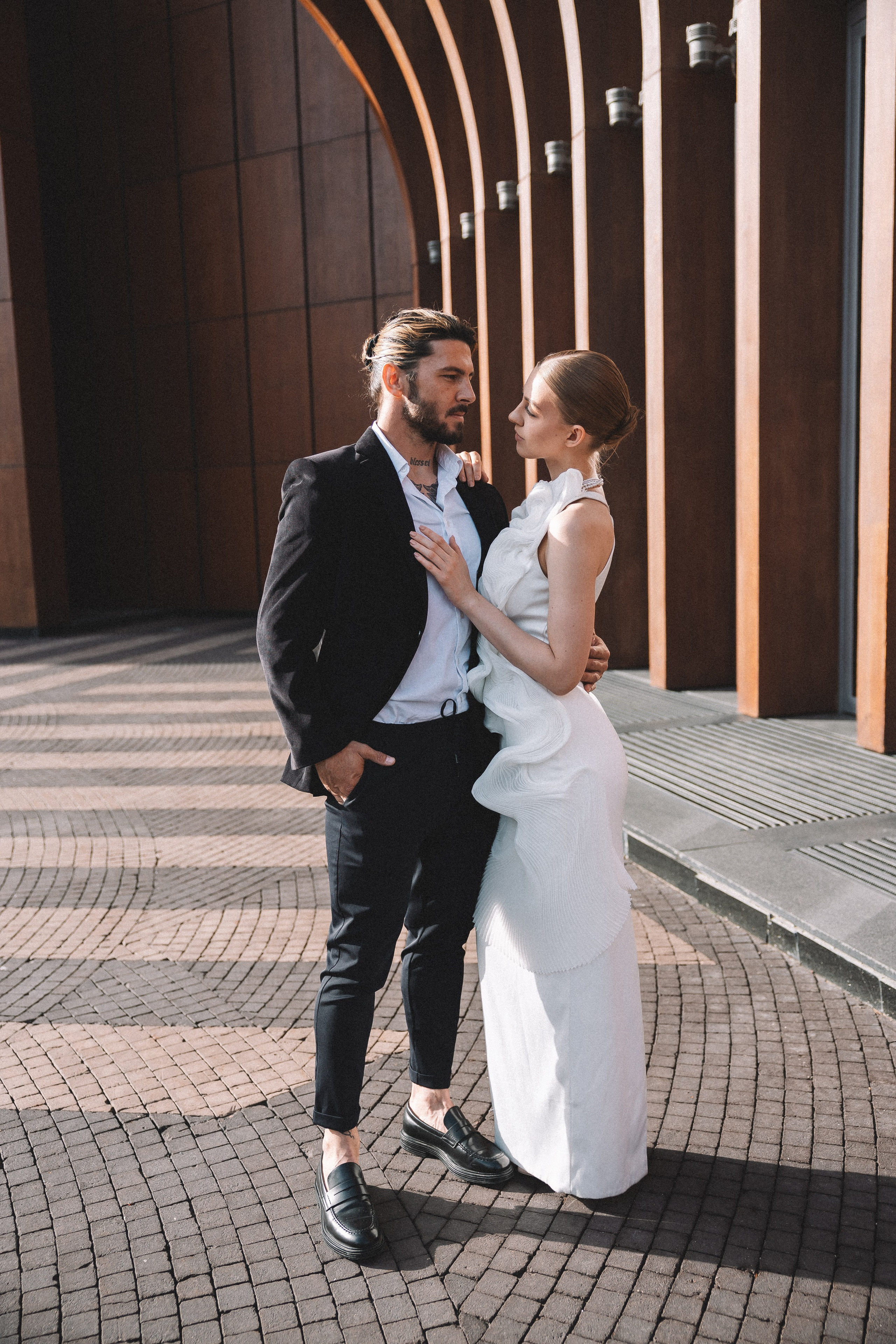 Свадебная фотосессия в Барвиха Luxury Village. Свадебный фотограф в Москве — Оскар Гелманов