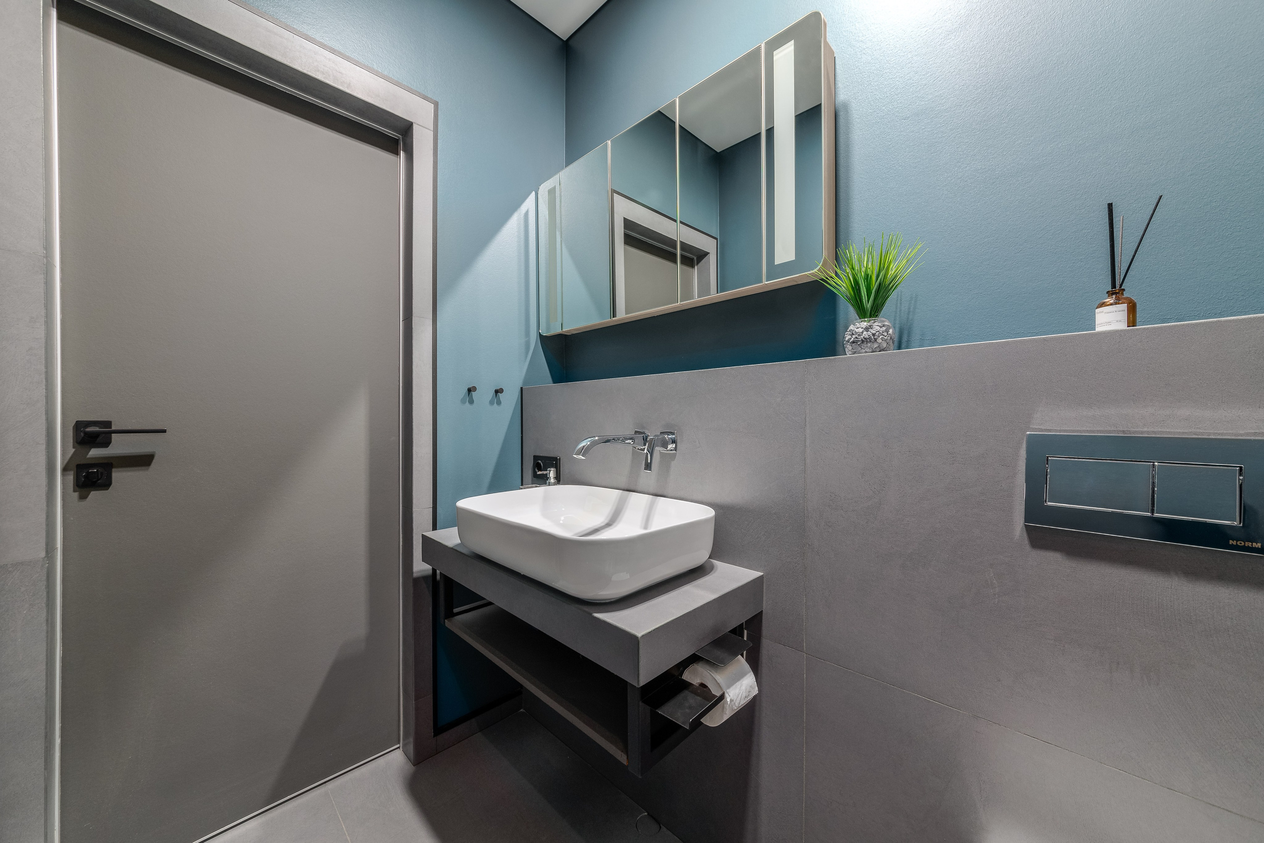 Интерьерная фотосессия трёхкомнатной квартиры, Санкт-Петербург