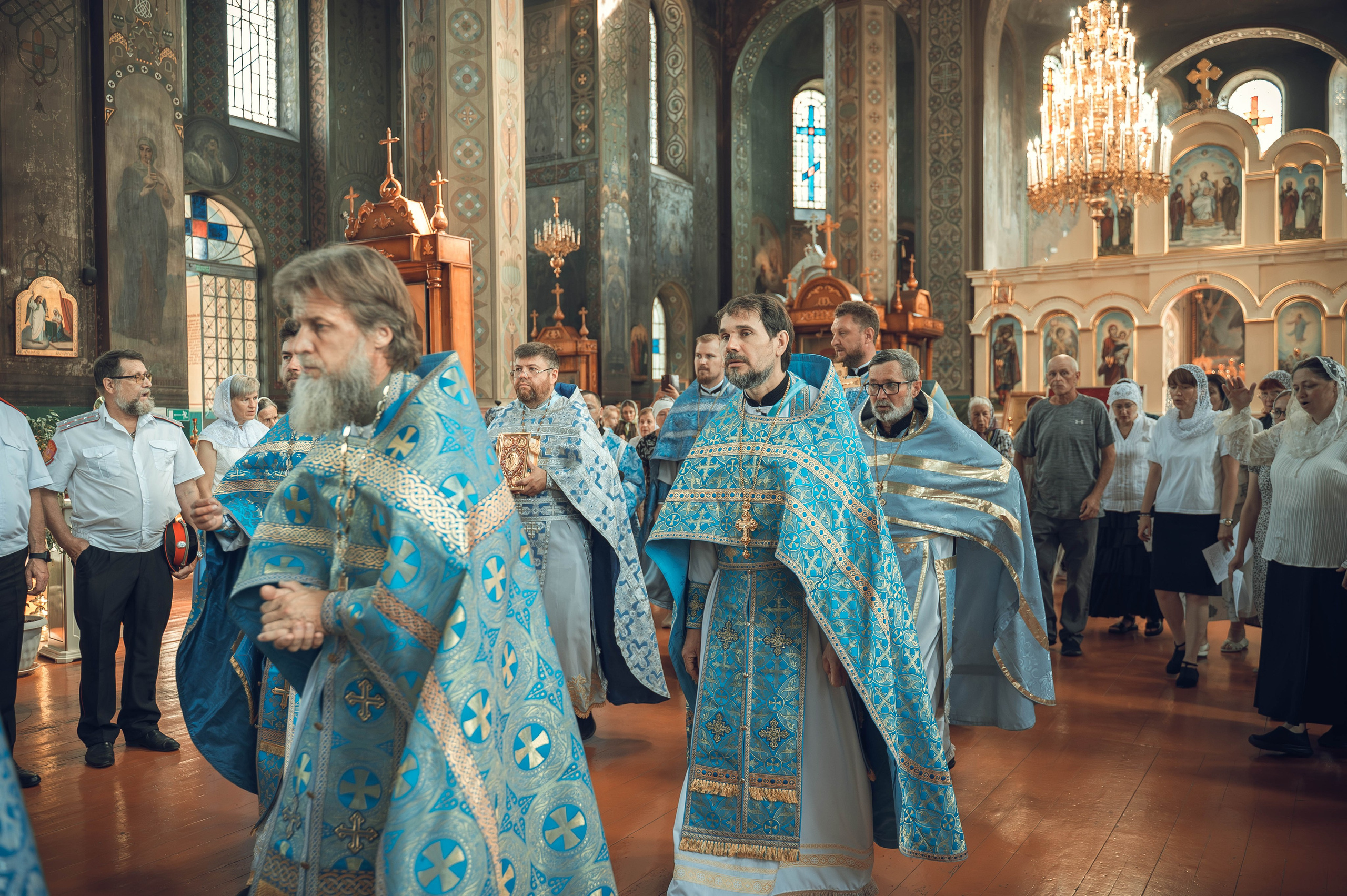 День празднования иконы Божией Матери, именуемой «Троеручица». ФОТОГРАФ НА ТАИНСТВА ВИКТОРИЯ БЕРЕЖНАЯ