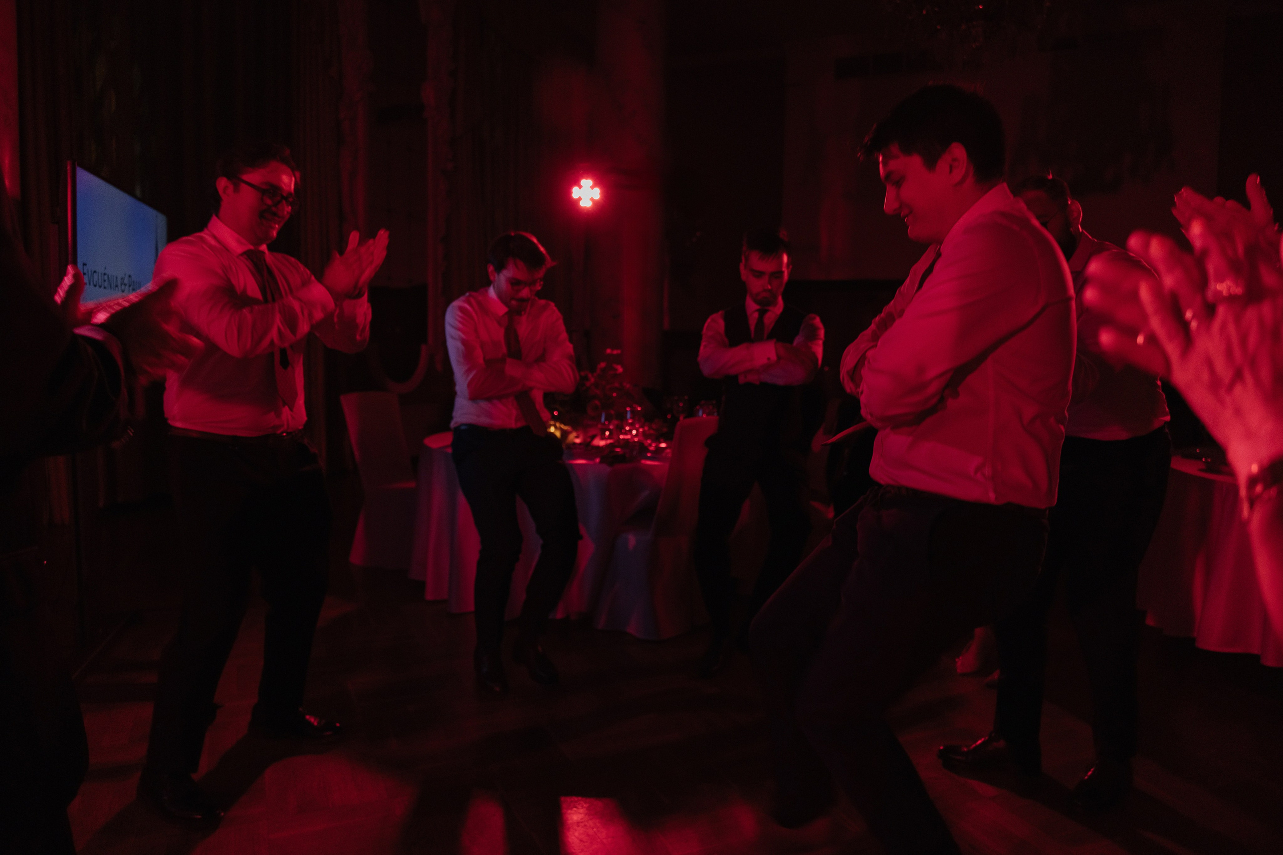 Свадебный банкет в отеле Хилтон Москва Ленинградская. Свадебный фотограф Москва