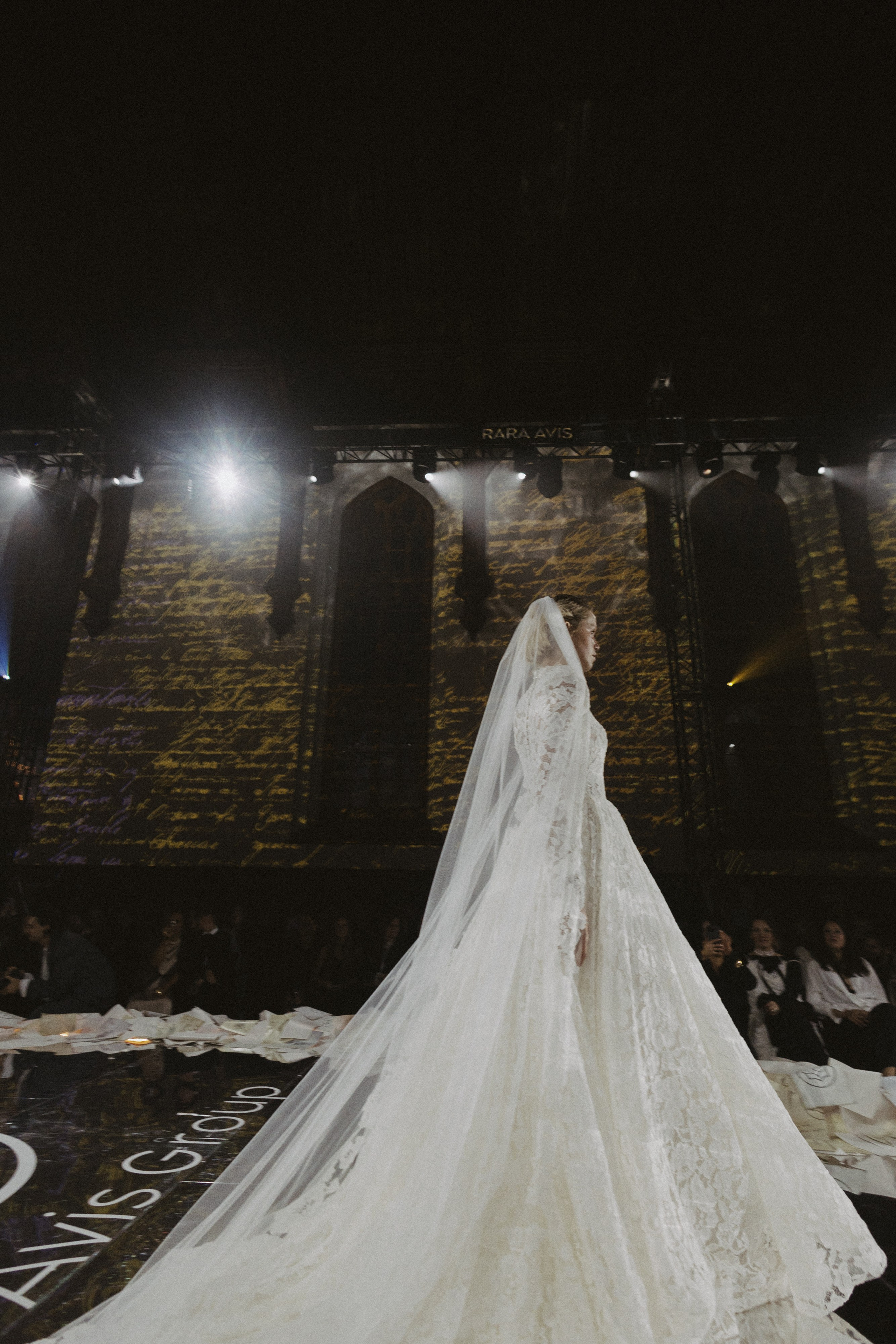 Rara Avis Fashion Show 2026. Fusion Wedding Photographer