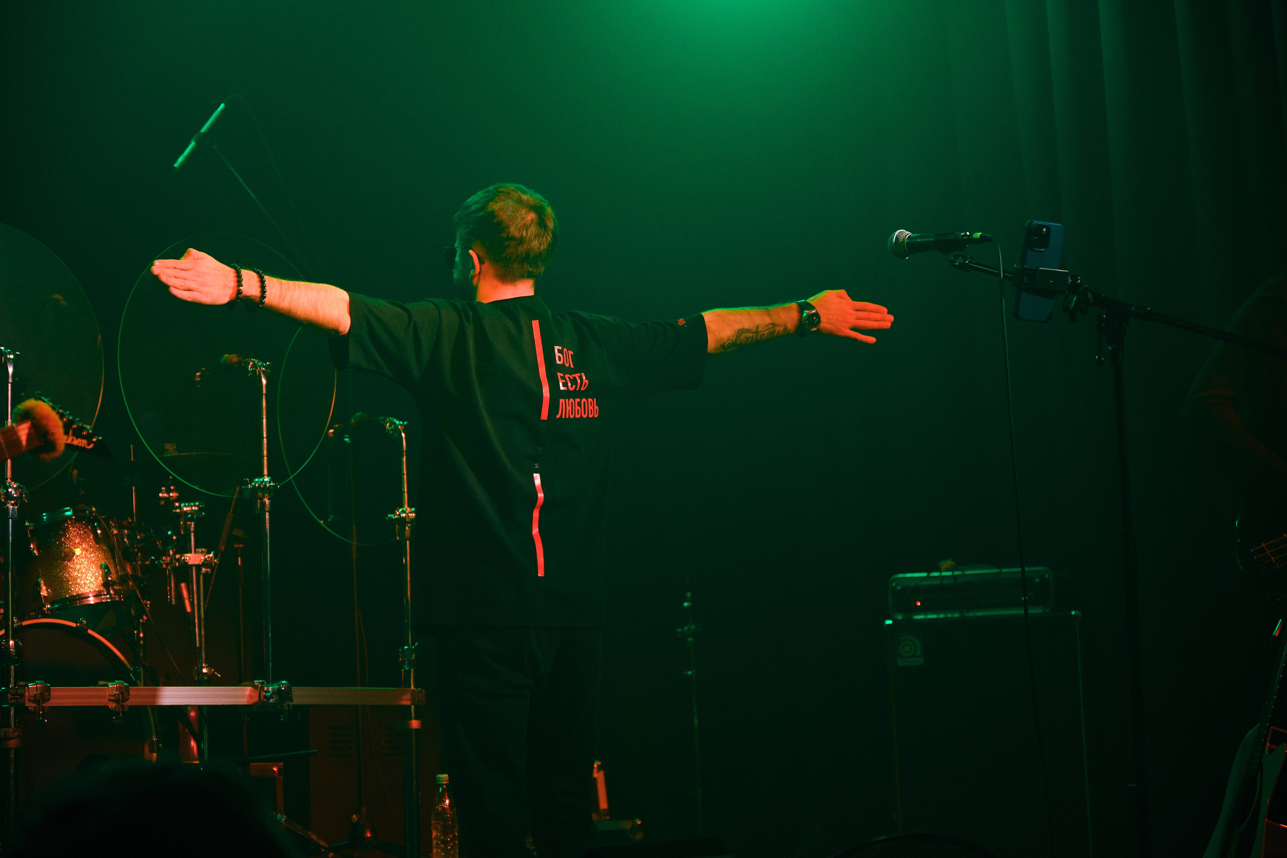 Концерт Live БАСТЕРЗ. Фотограф в Великом Новгороде