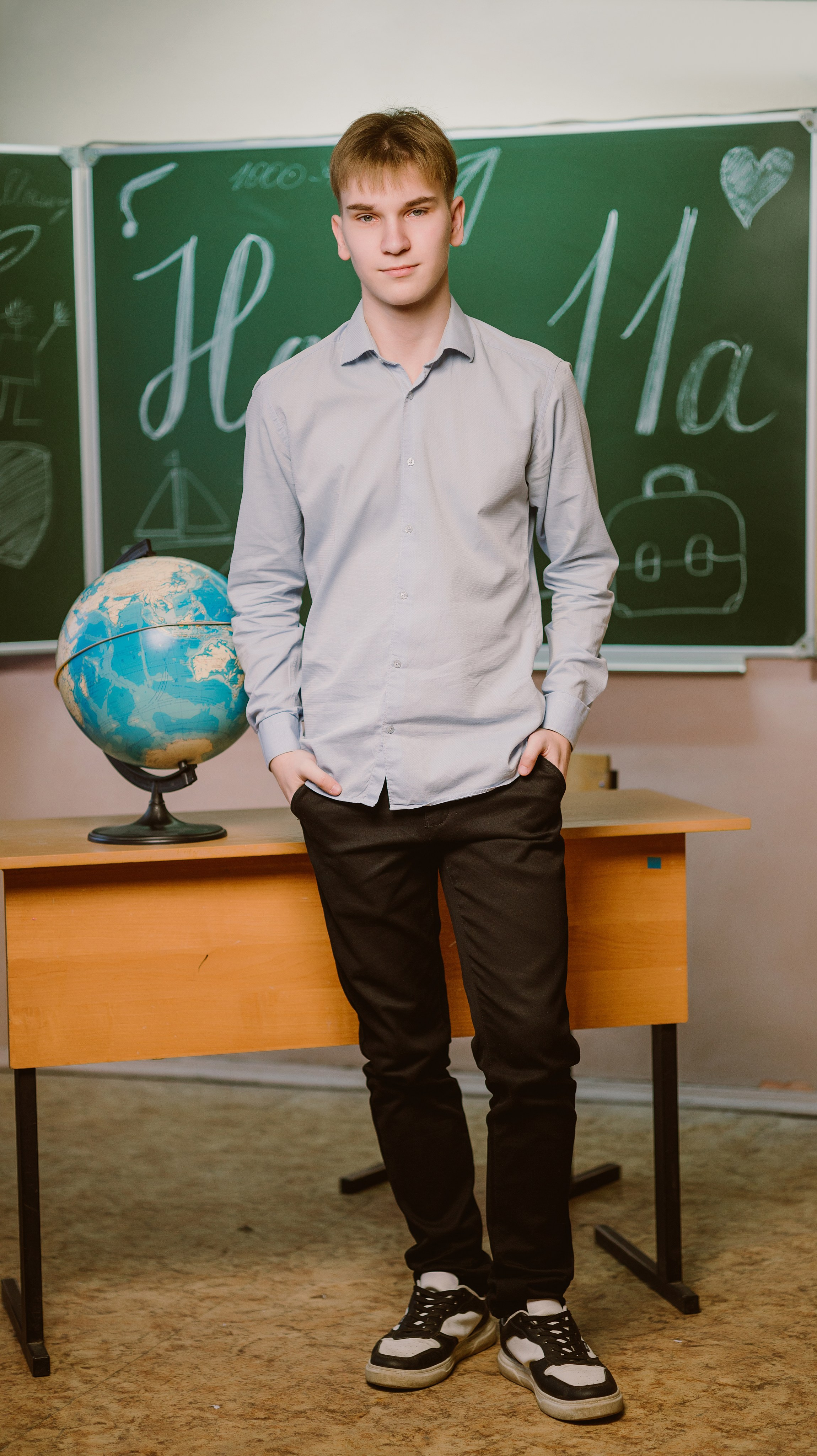 Фотосессия для 11 класса на выпускные альбомы | Серпухов. Выпускные альбомы в Серпухове