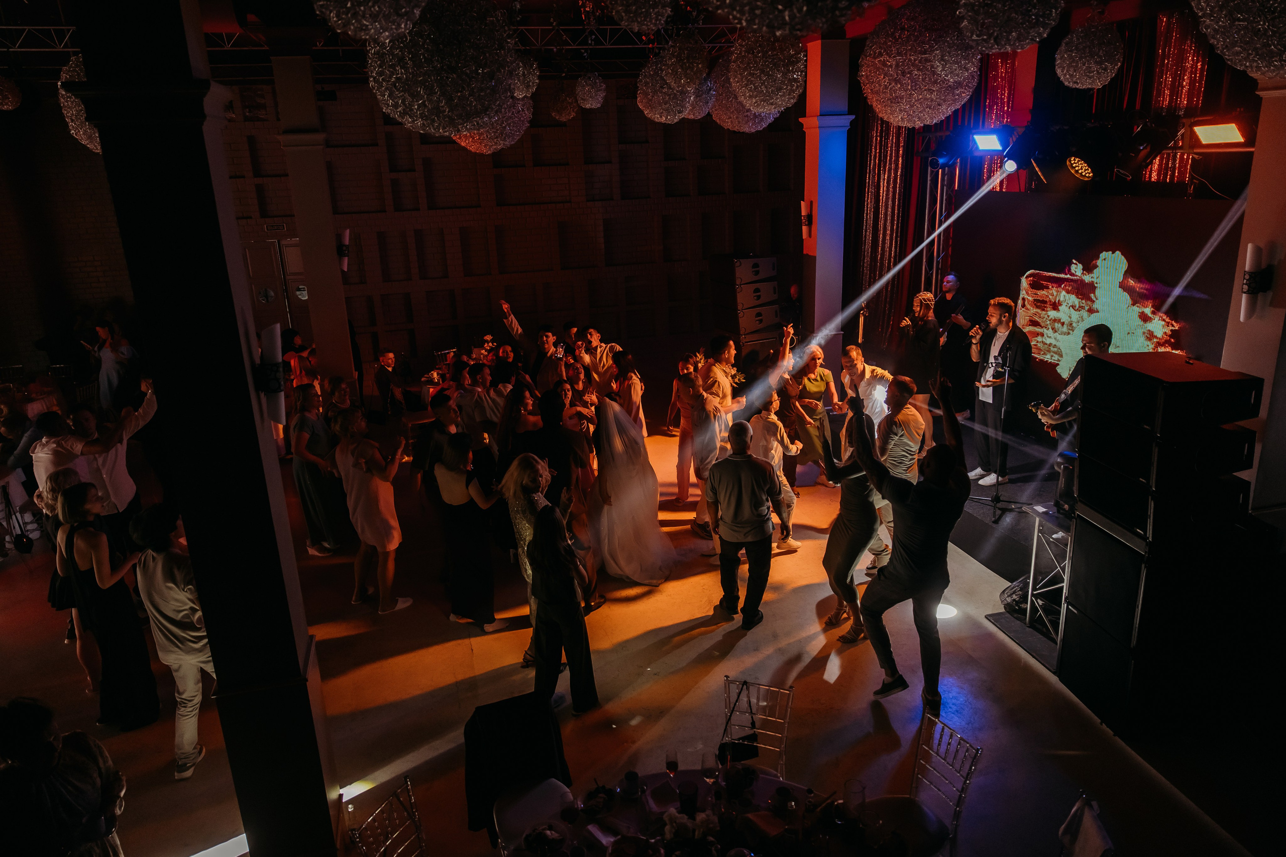 Николай и Ангелина. Фотограф Тимербаева Алина г. Сургут