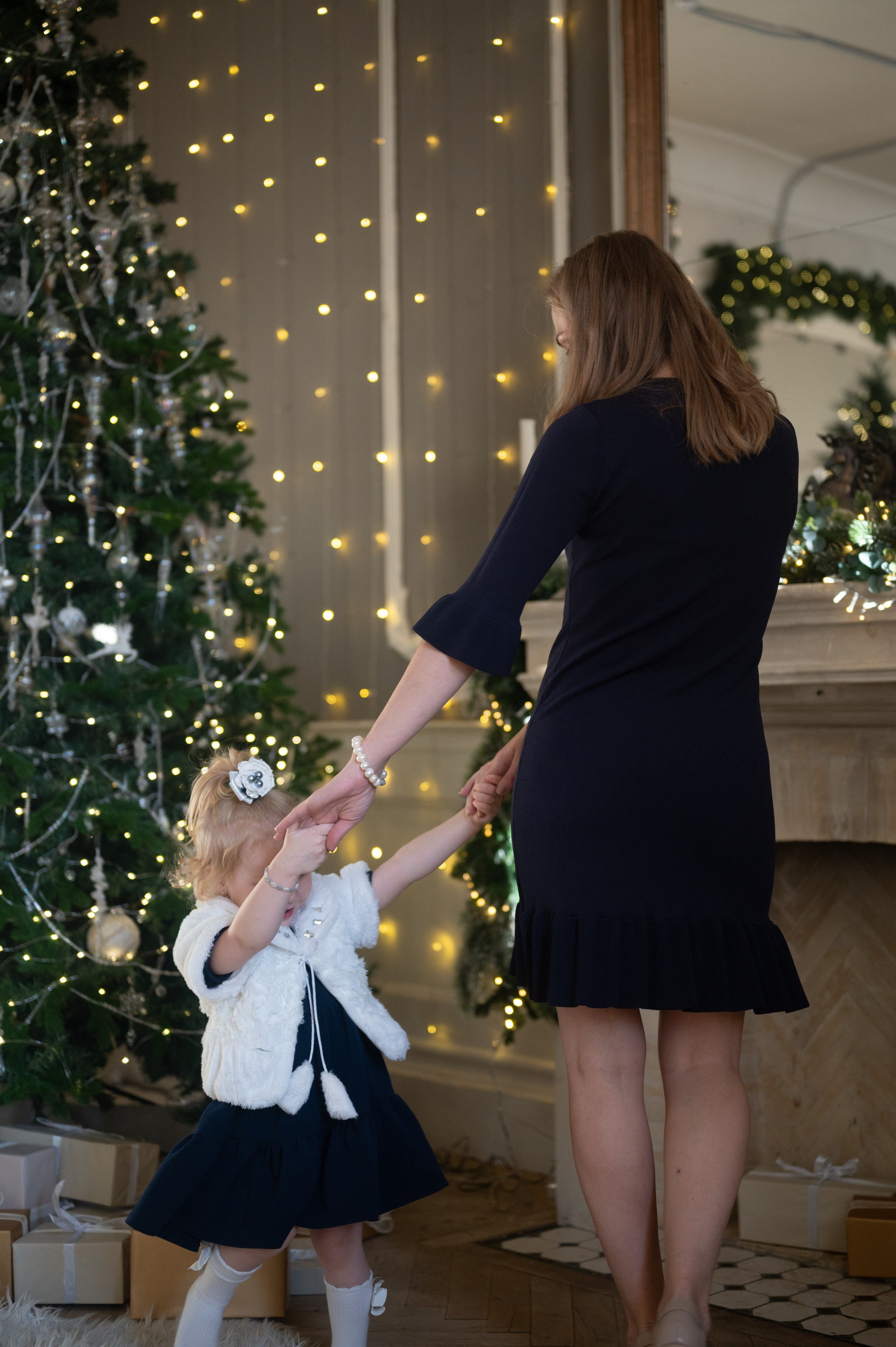 Фотостудия «Файн-арт» Новый год 2024-25. Фотограф новорожденных, семейный детский в Тюмени Татьяна Морозова