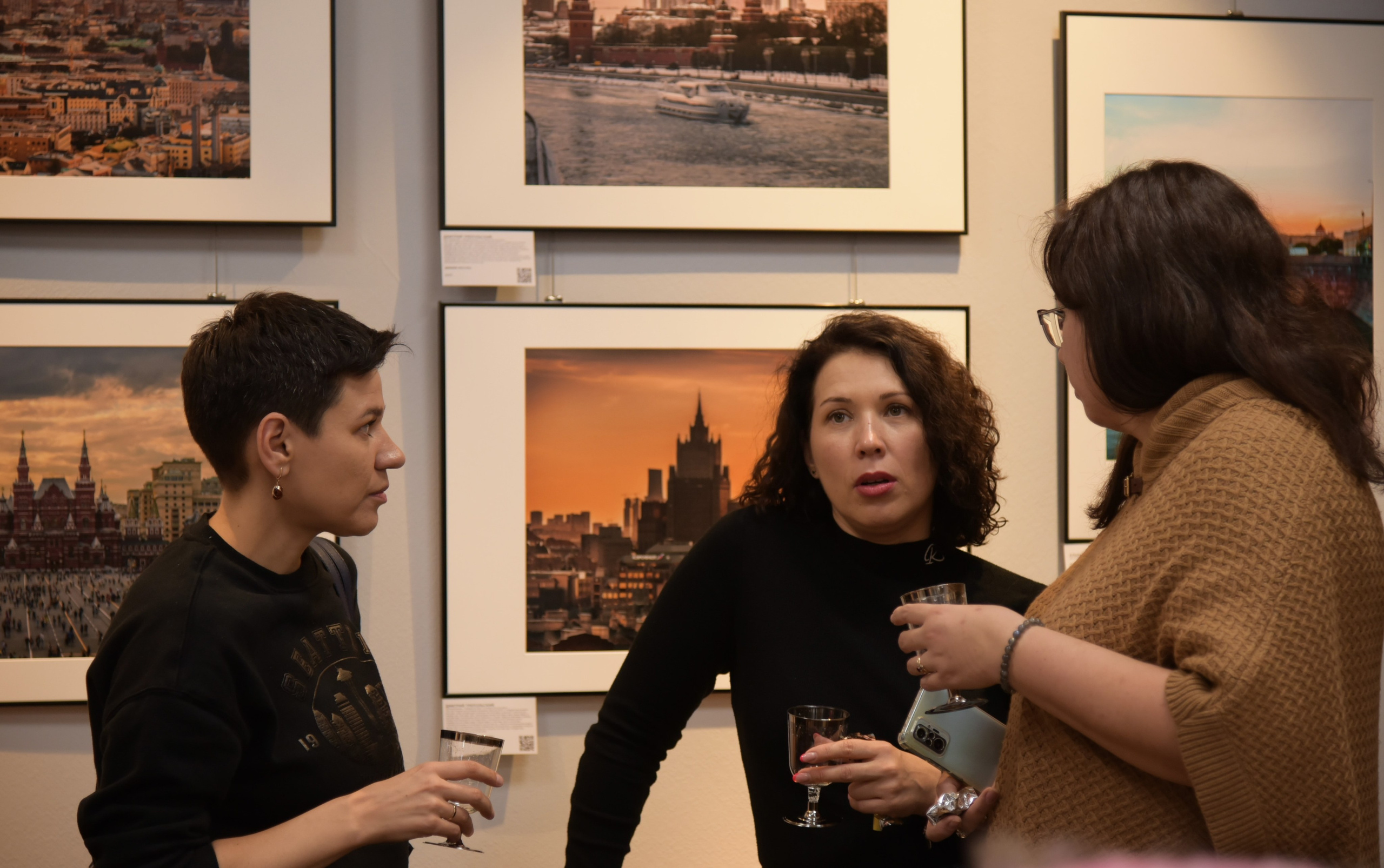 МОСКОВСКИЙ КАЛЕЙДОСКОП. Reportage, architectural, fine art photographer Lena Melnikova in Moscow