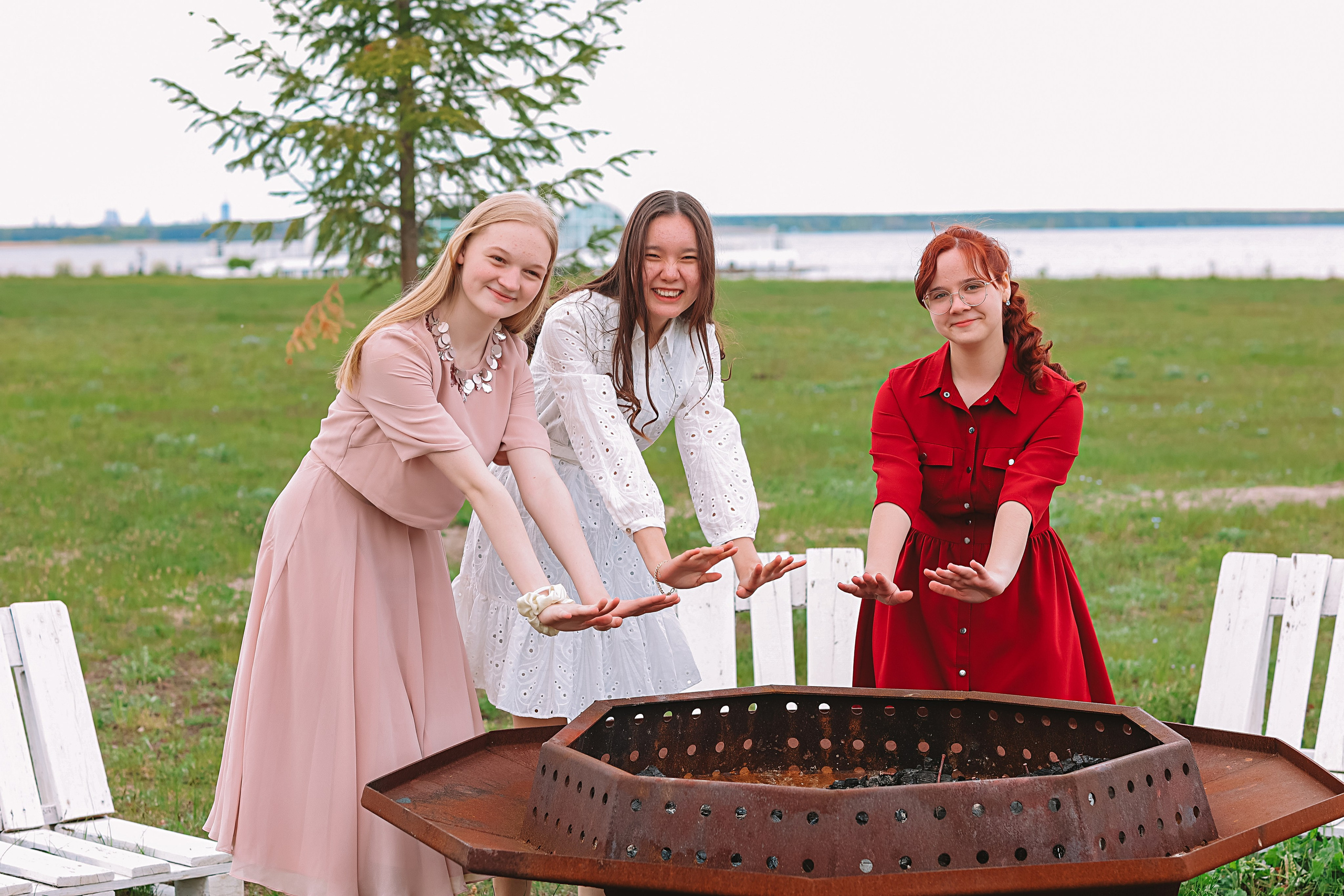 Последний звонок. Семейный фотограф Тюмень, фотограф на роды Салмина Мария