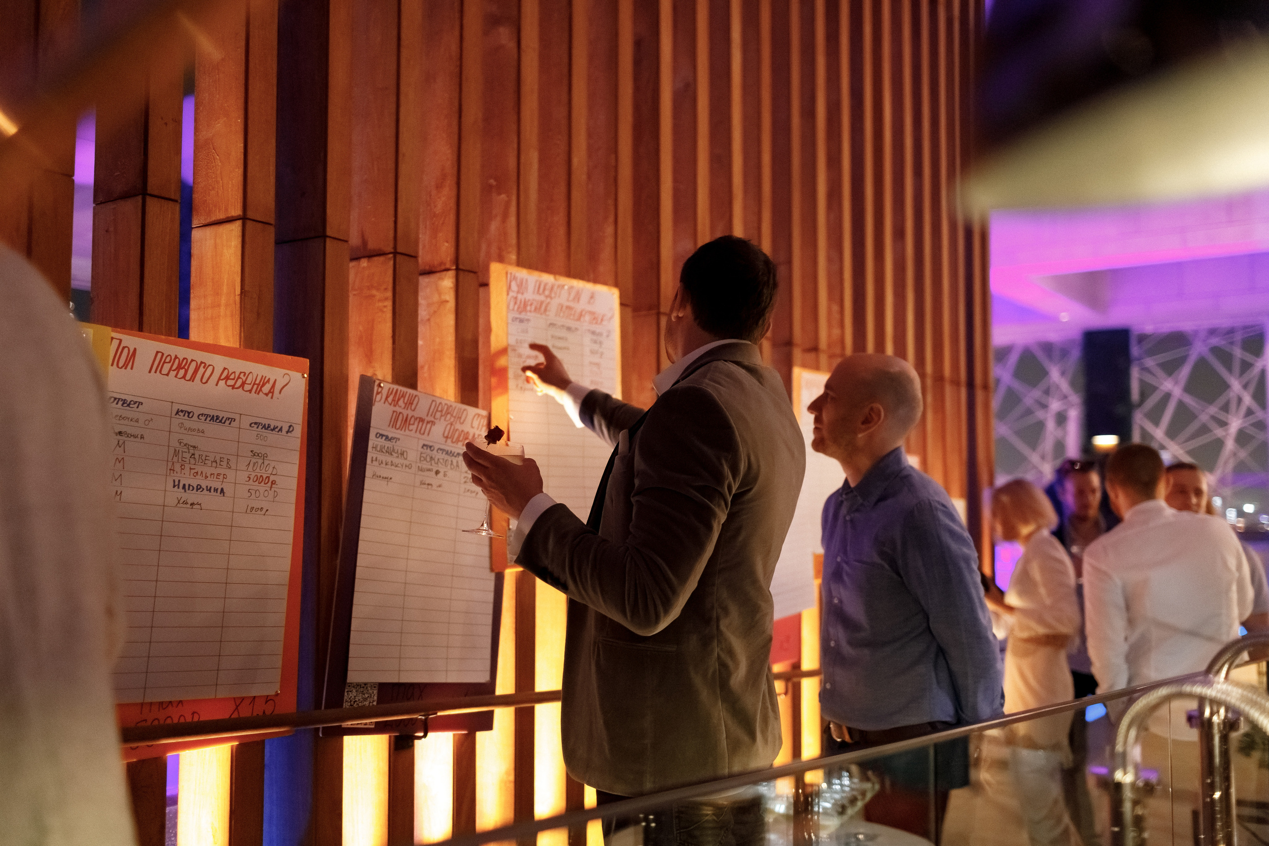 Ужин в st.TROP. Портретный фотограф в Санкт-Петербурге Саша Гореликова