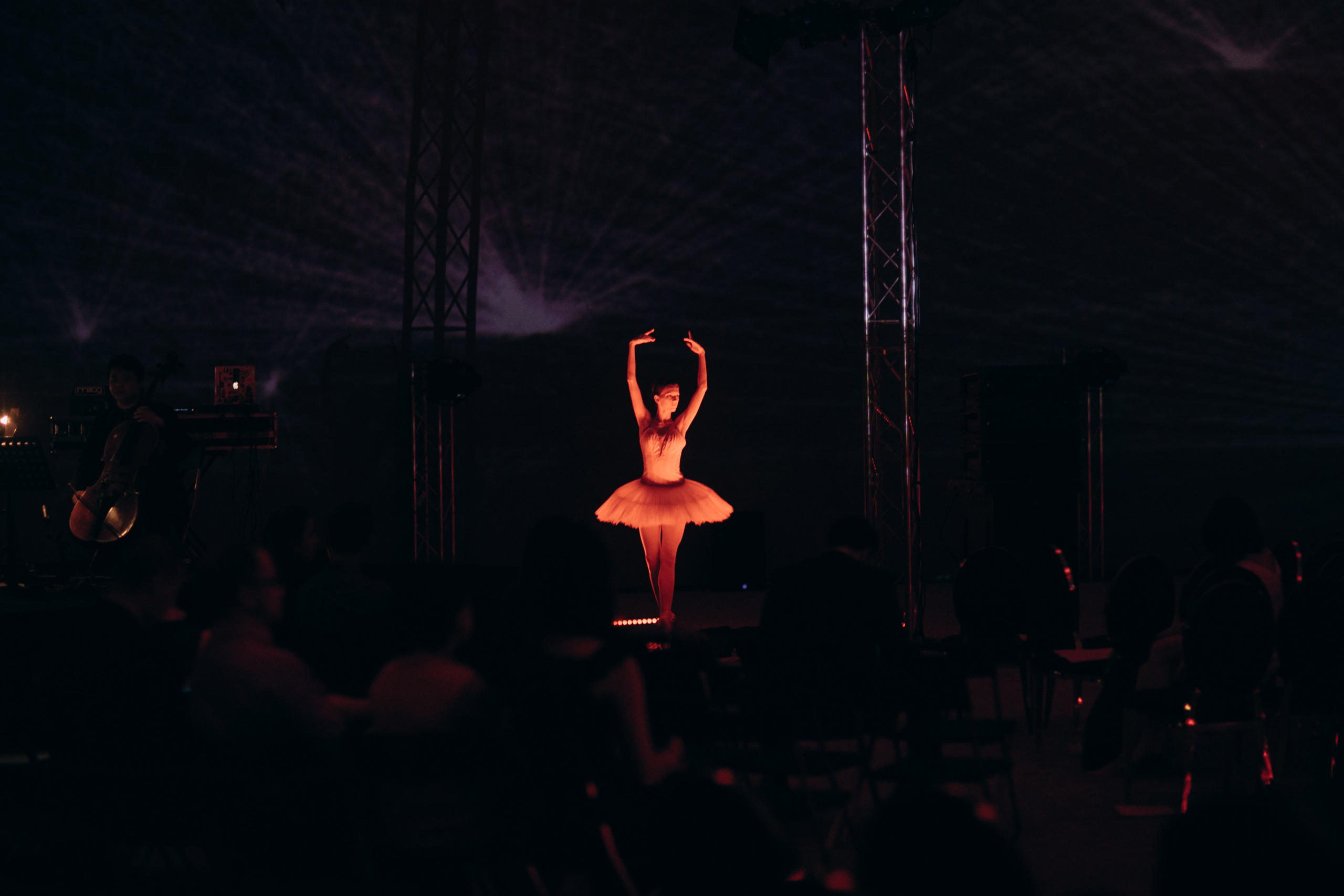 06.06. Портретный фотограф в Санкт-Петербурге Саша Гореликова