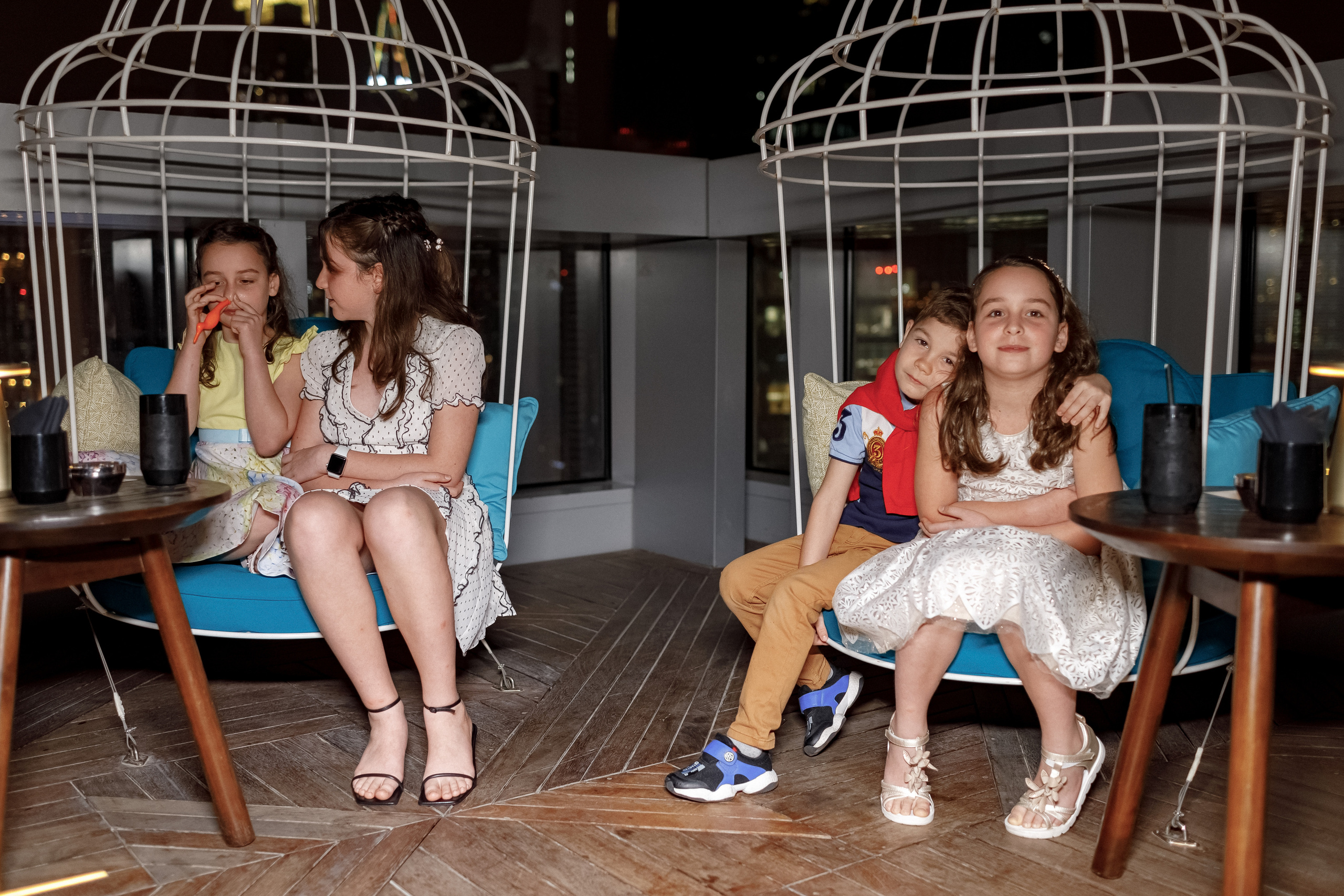 Ужин в st.TROP. Портретный фотограф в Санкт-Петербурге Саша Гореликова