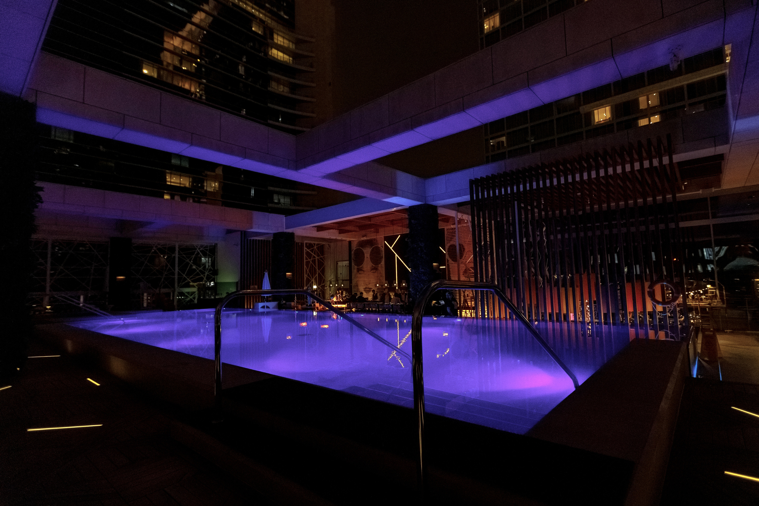 Ужин в st.TROP. Портретный фотограф в Санкт-Петербурге Саша Гореликова