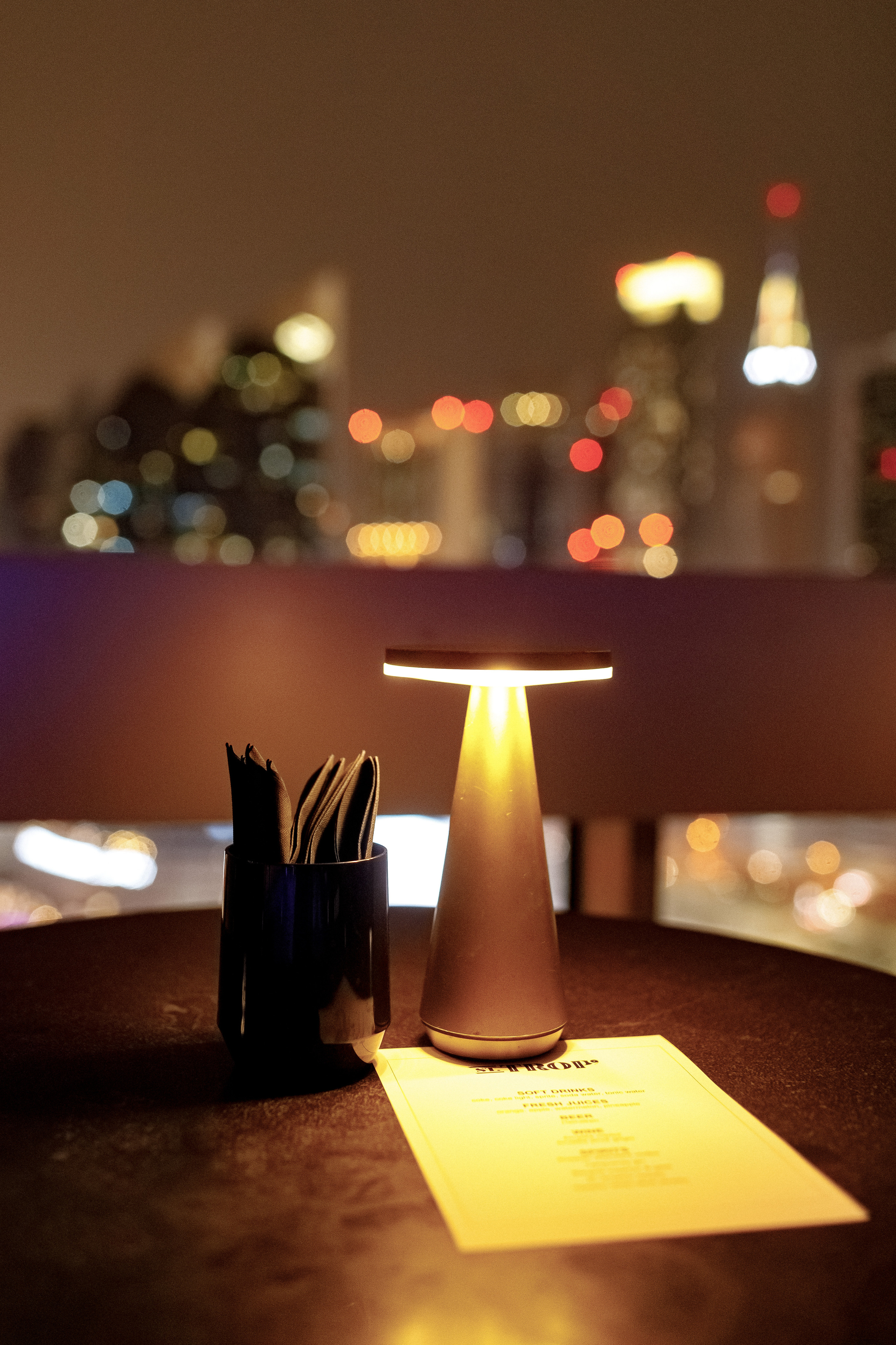 Ужин в st.TROP. Портретный фотограф в Санкт-Петербурге Саша Гореликова