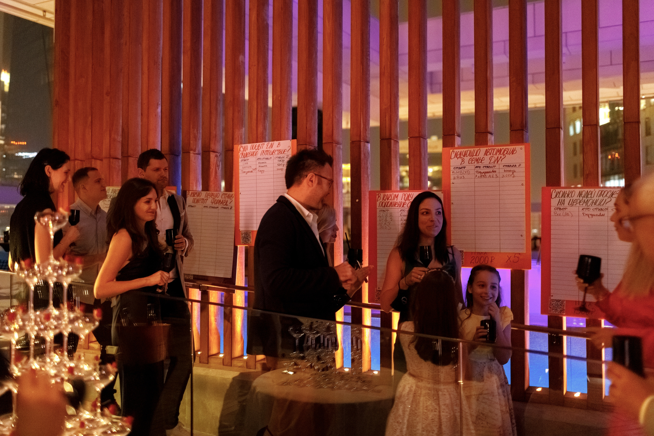 Ужин в st.TROP. Портретный фотограф в Санкт-Петербурге Саша Гореликова