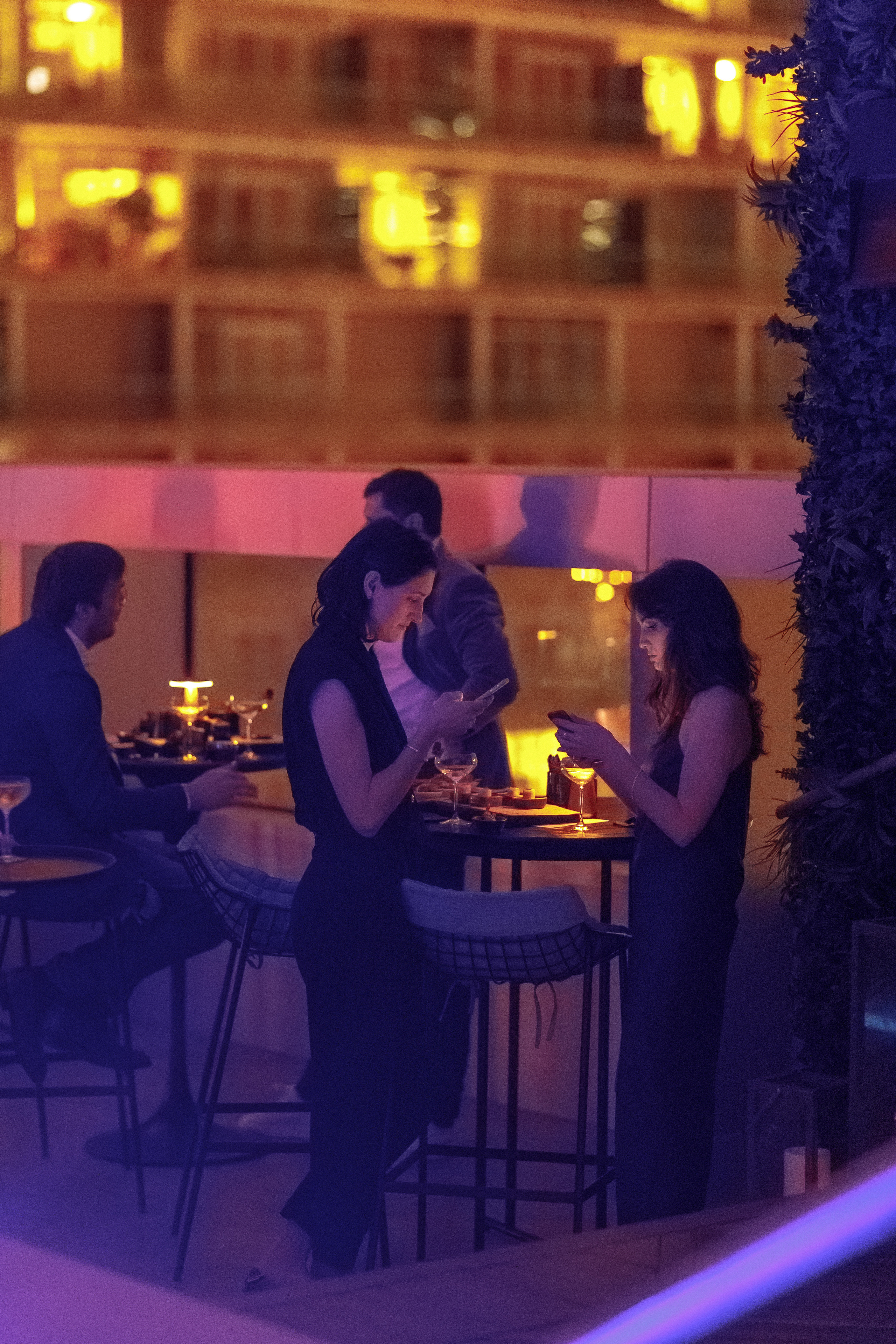 Ужин в st.TROP. Портретный фотограф в Санкт-Петербурге Саша Гореликова