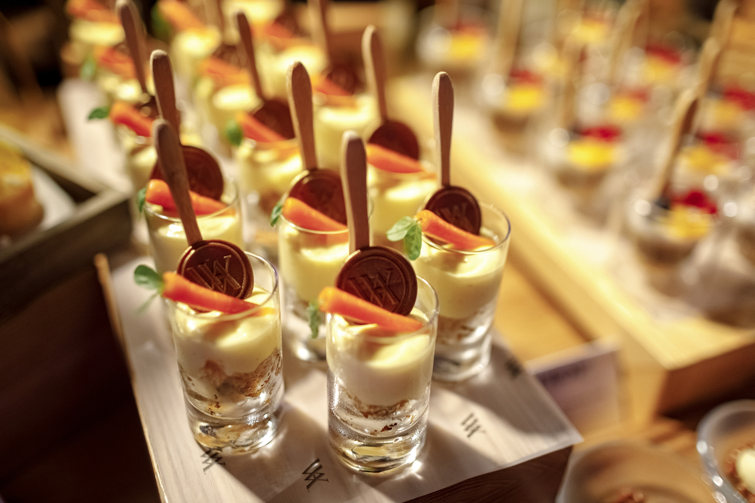 Ужин в st.TROP. Портретный фотограф в Санкт-Петербурге Саша Гореликова