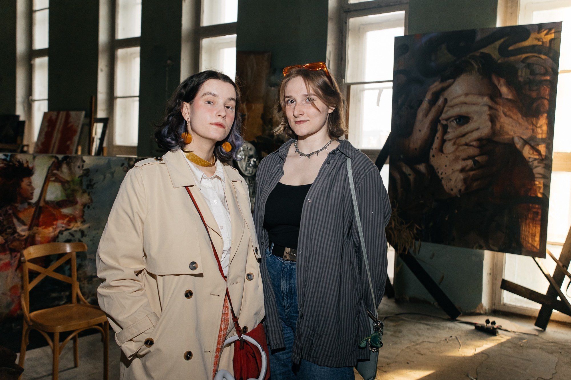 IZZI ROOM | Открытие выставки | май 2025. Репортажный фотограф в Санкт-Петербурге СПБ Алиса Ческидова на ваше мероприятие