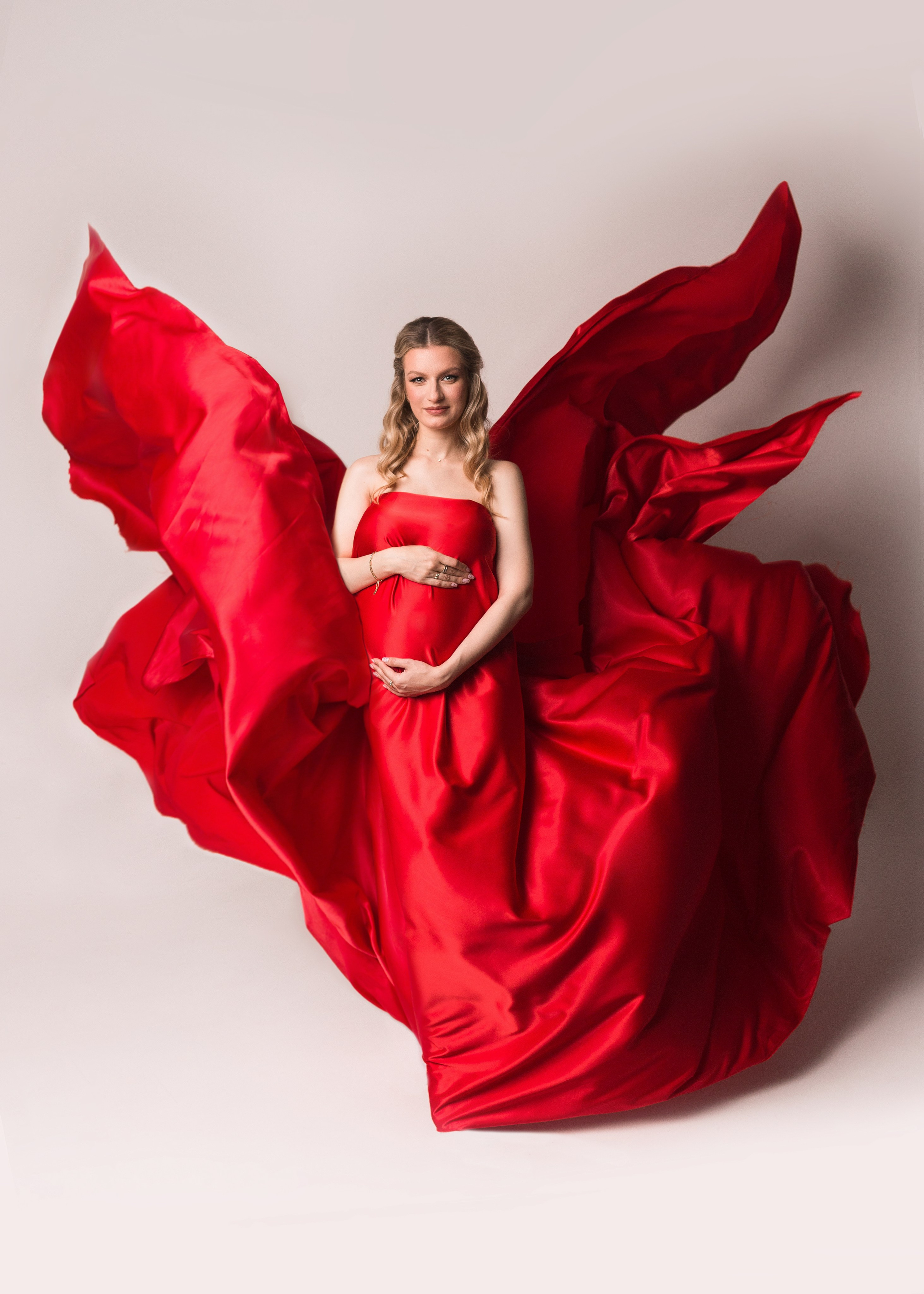 Фотосессия беременности в Омске. Фотограф новорожденных в Омске Анастасия Моисеева