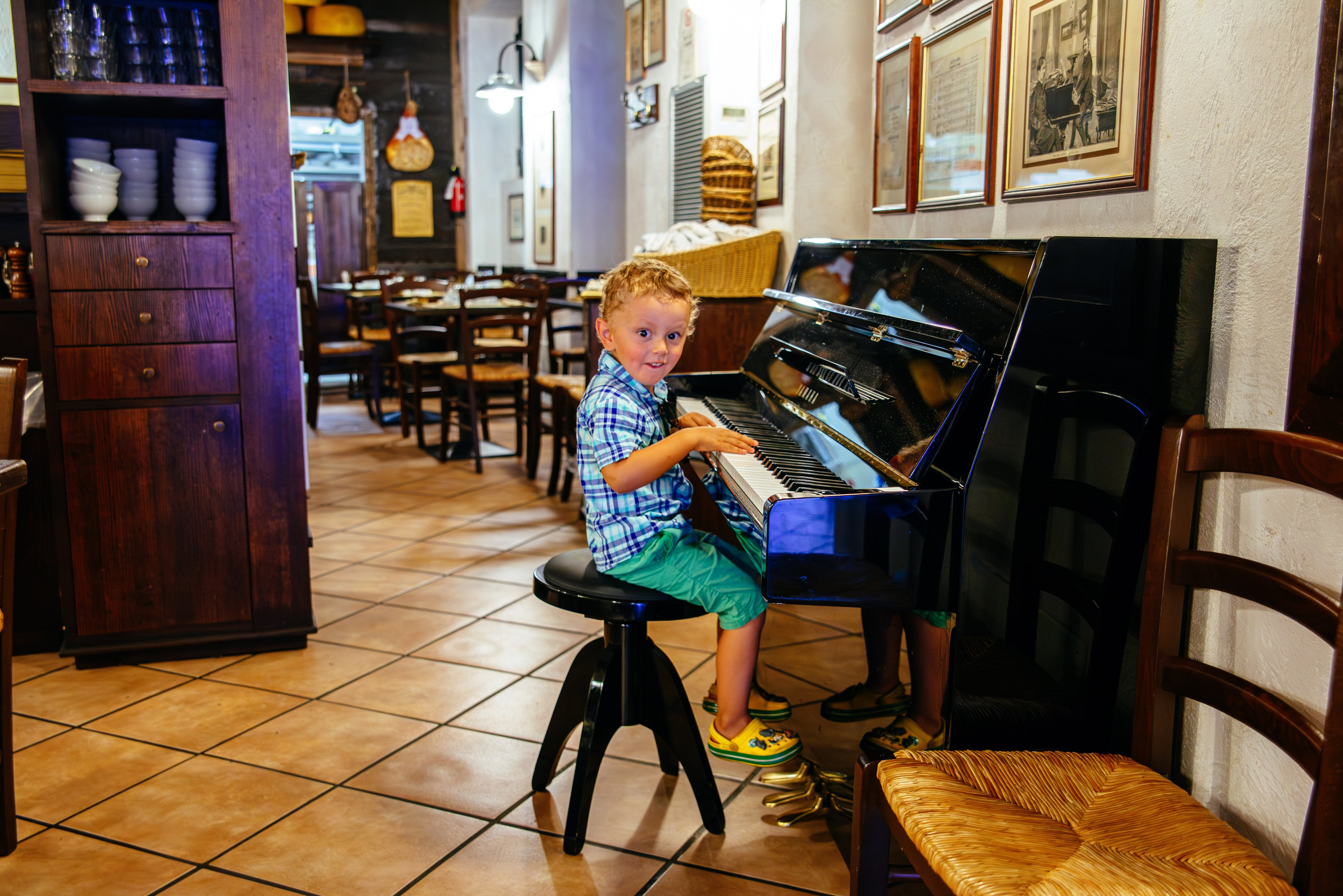 Милан, Италия