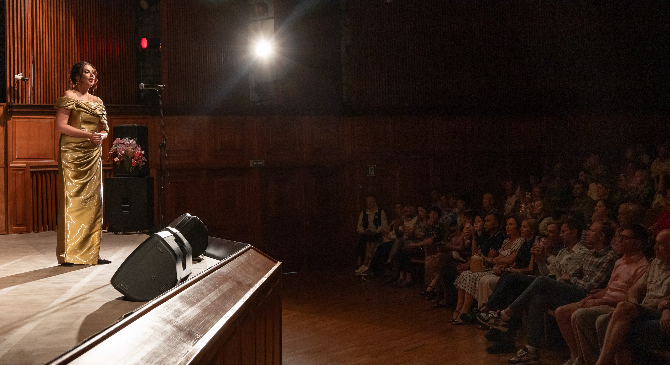 Оксана Фёдорова оперетта. Семейный и Свадебный фотограф в Сочи