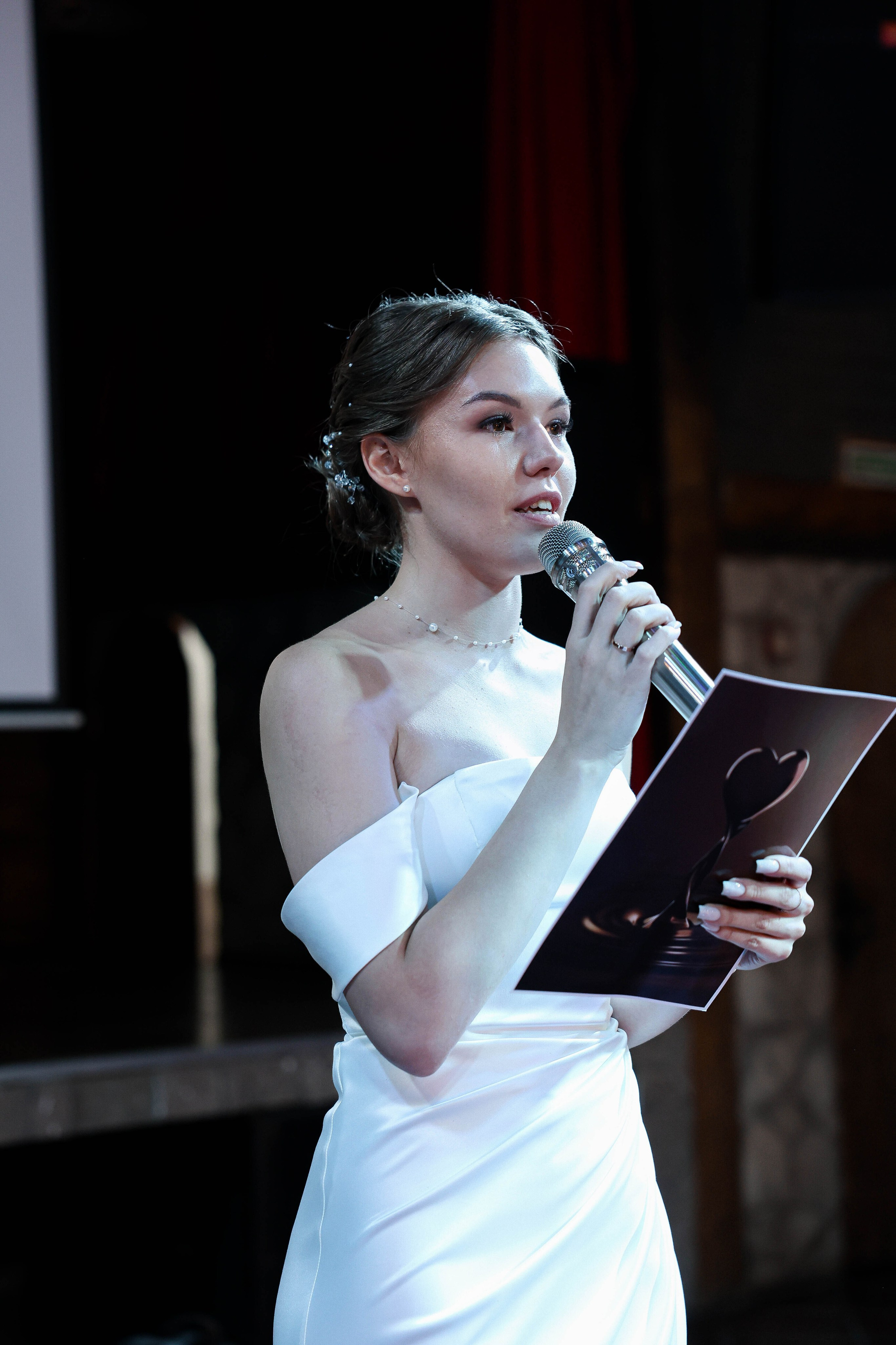 WEDDIND TNT. Свадебный и Школьный фотограф Улан-Удэ Бурятия Джулия Топоева Выпускные альбомы Фотограф на мероприятие