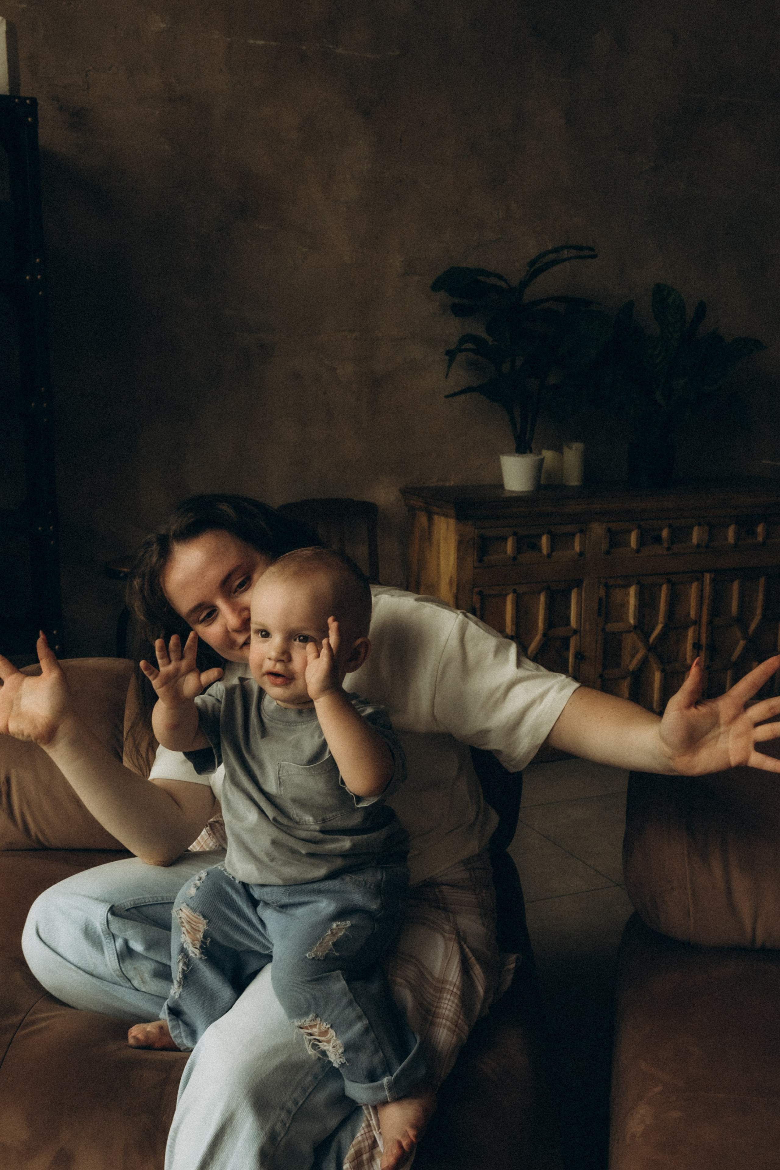 Ильнара и сыновья. Гаврилова Настя семейный фотограф lifestyle в Москве