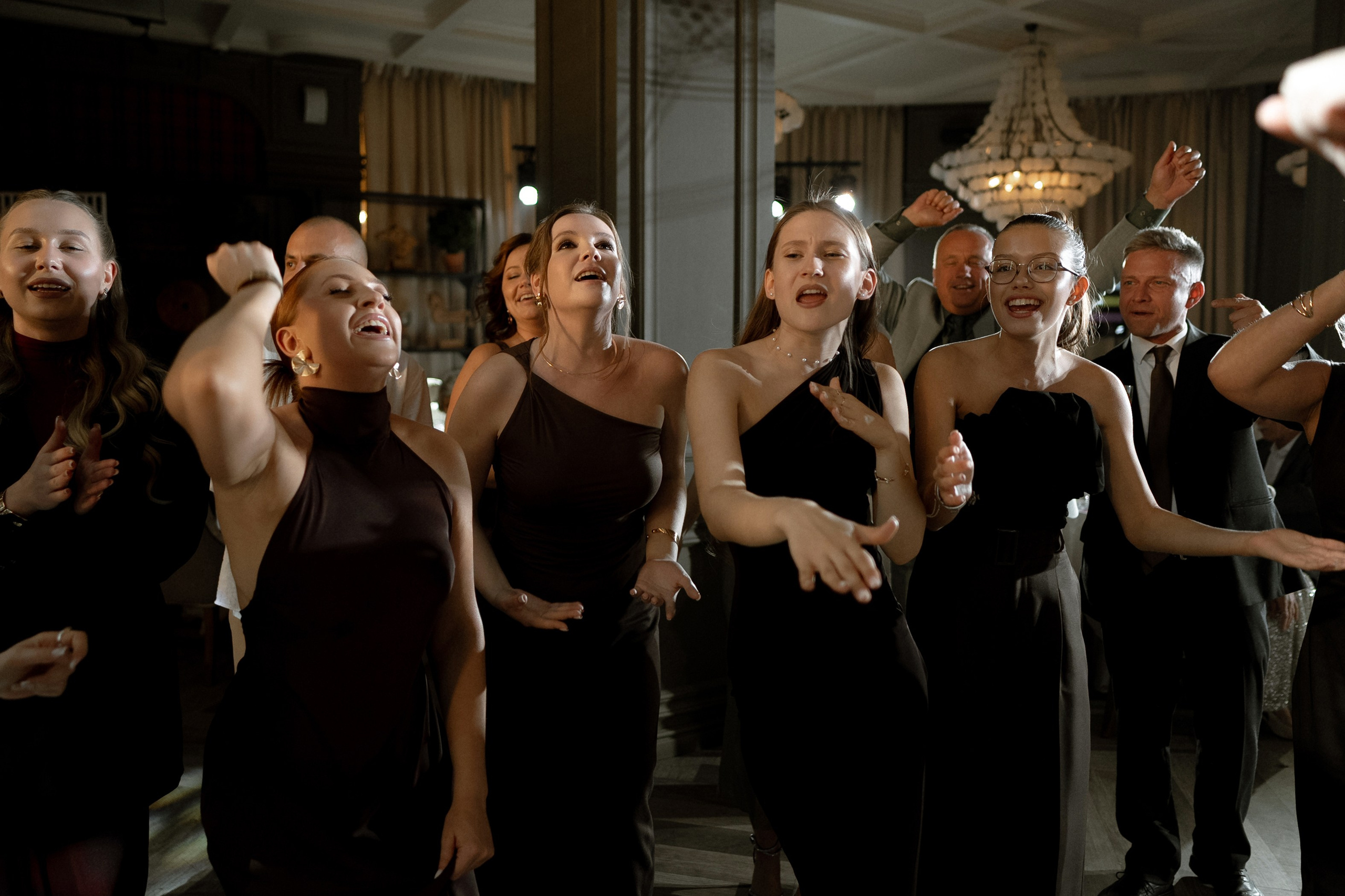 Даша+Илья Анонс. Семейный и портретный фотограф в Саратове Сахарова Маша