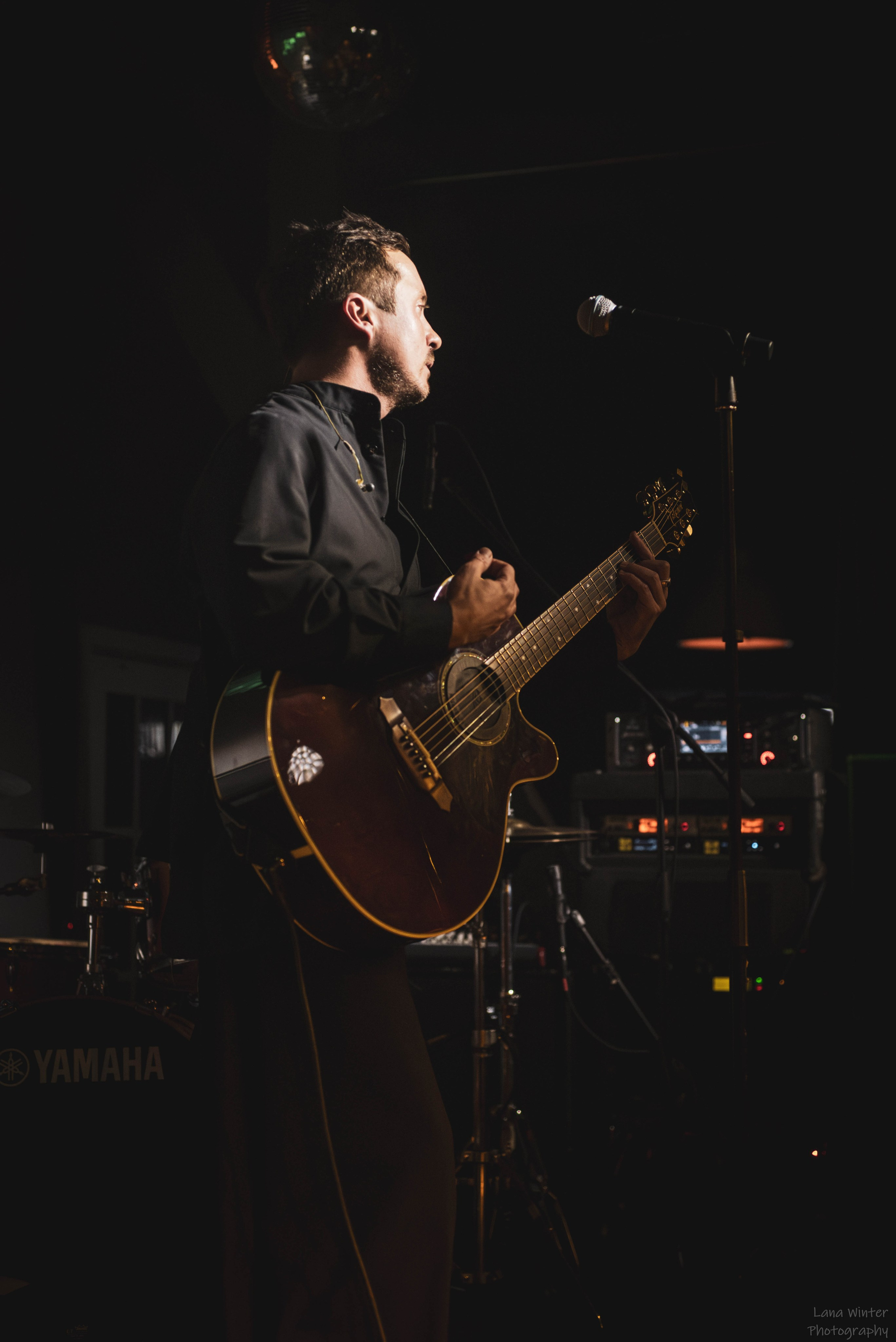 Площадь Восстания (8 марта 2025 года, Москва, клуб Техника Безопасности). Фотограф Светлана Блинова, Москва и Московская область