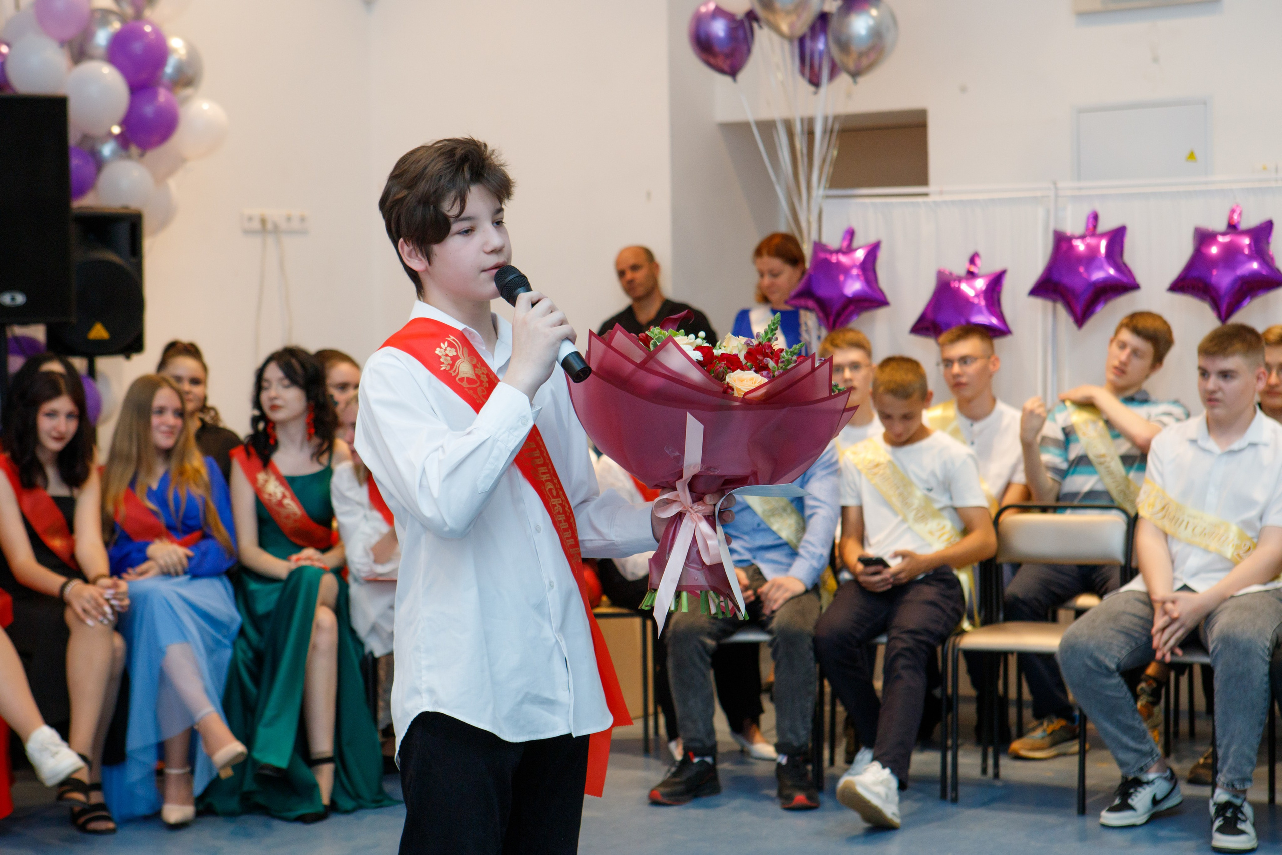 9 класс / Школа № 14 / Выпускной / г. Пушкино. Детский и семейный фотограф Мария Киселёва. Москва