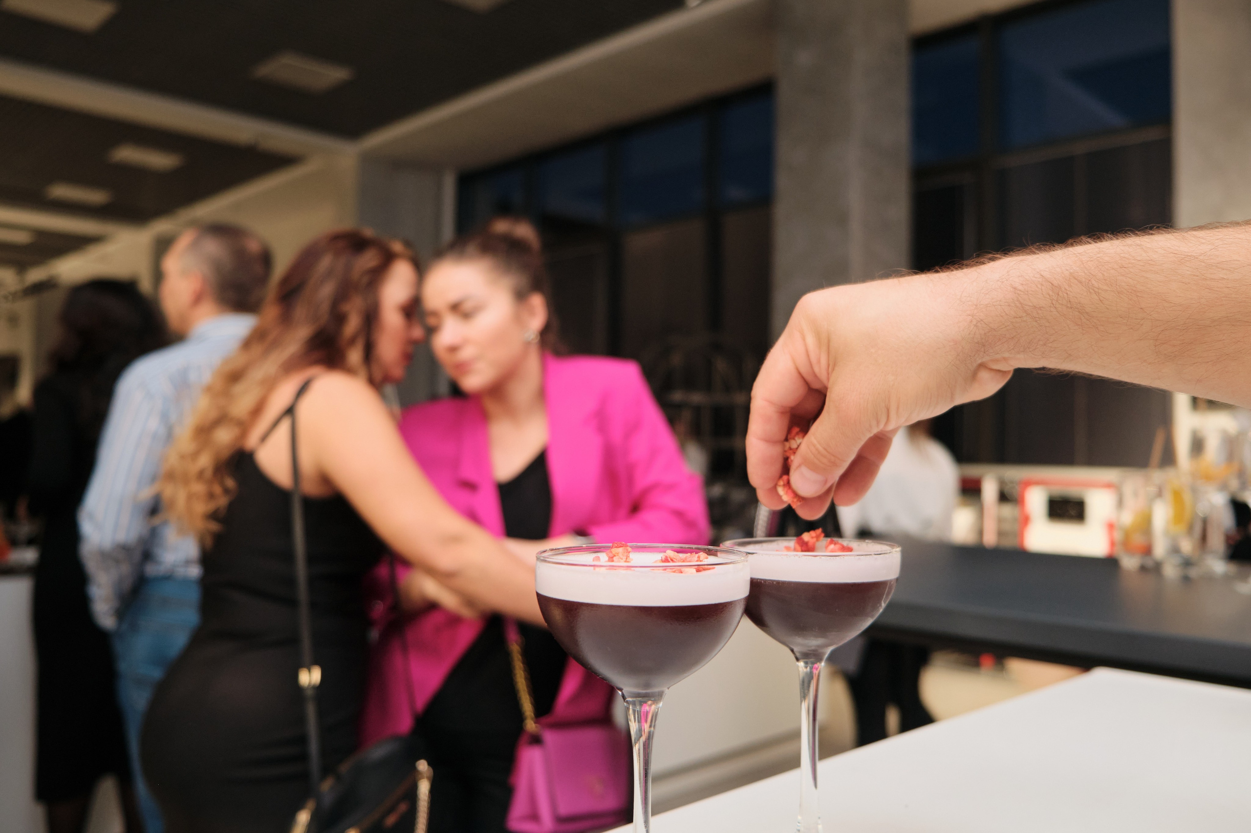 Открытие салона 100 градусов. Антон Ив