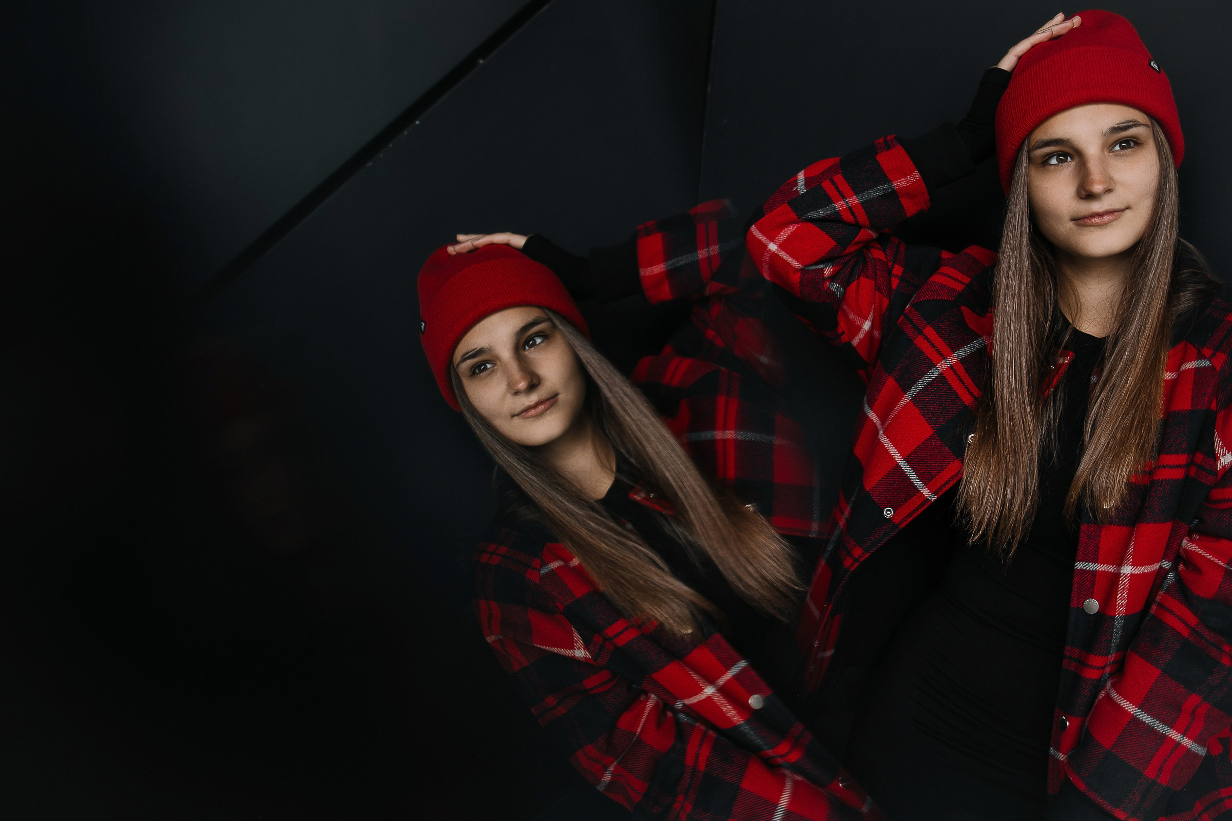 Катя в красном. Семейный, женский и детский фотограф Татьяна Колобаева