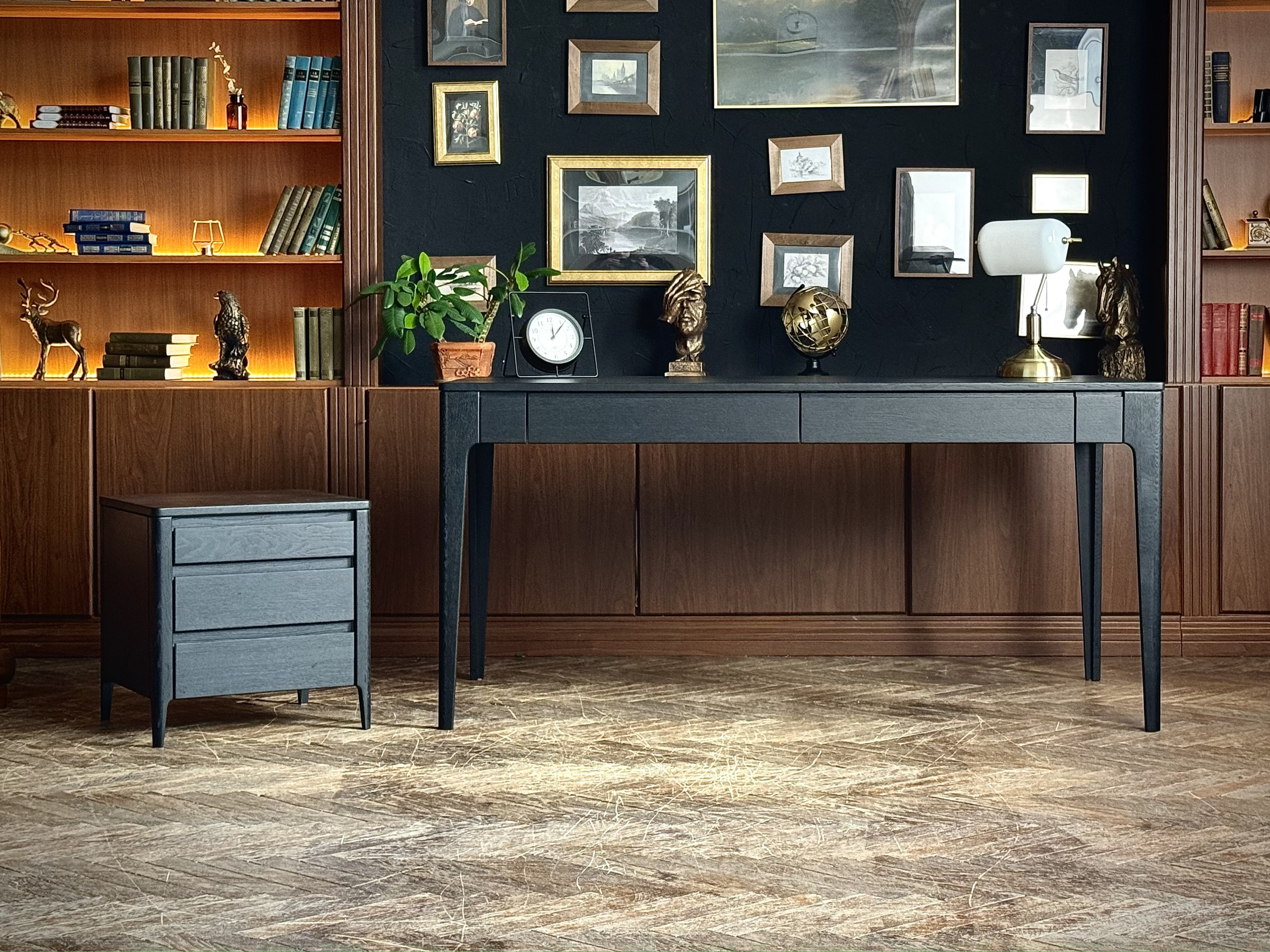 письменный стол ручной работы из темного дуба / широкий письменный стол из массива дуба / письменный стол из дуба для офиса / стильный письменный стол из дуба минимализм / 