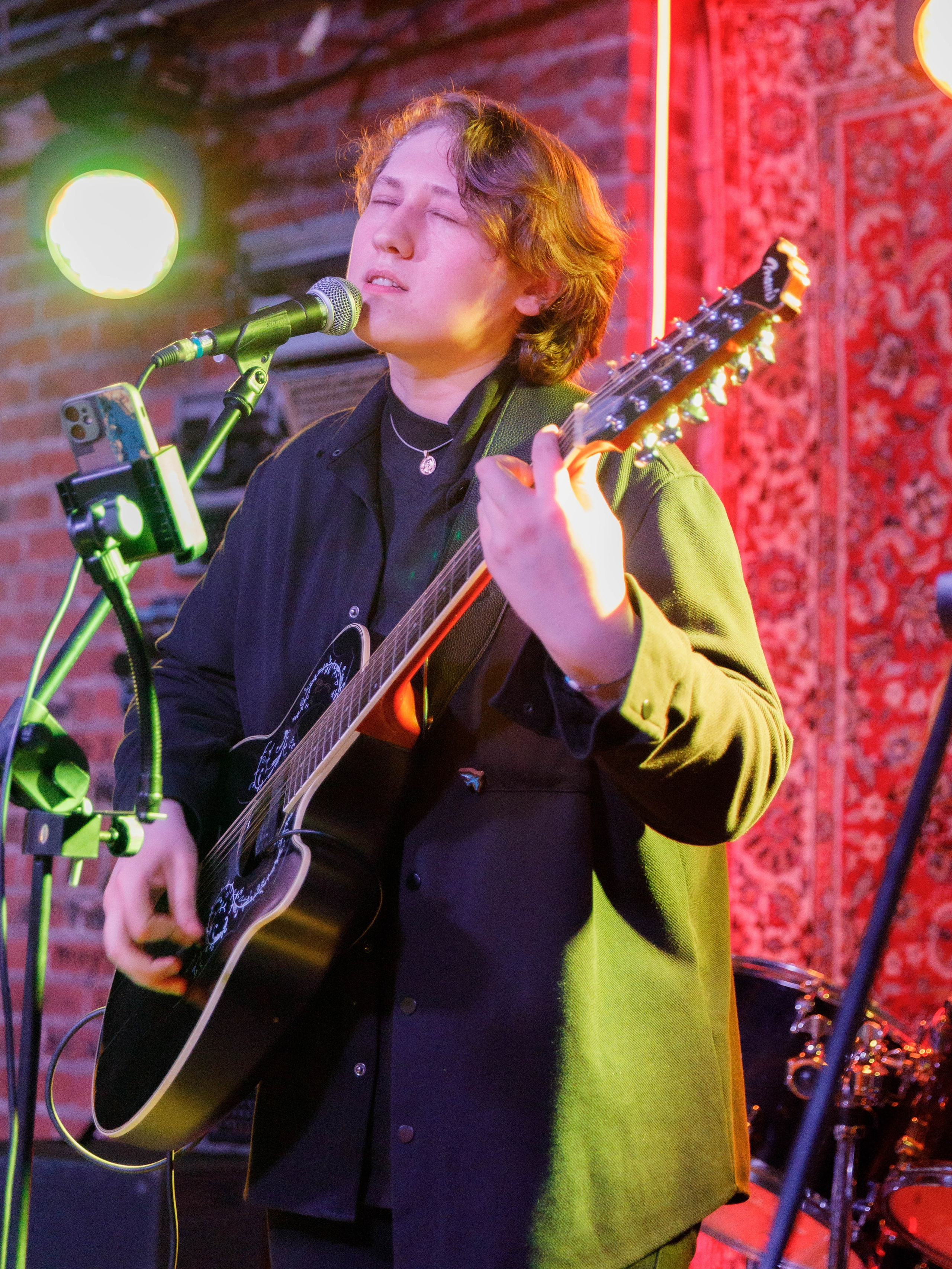 Концерт Огнева и Аня из Питера. Репортажный фотограф в Новосибирске Алена Помазунова