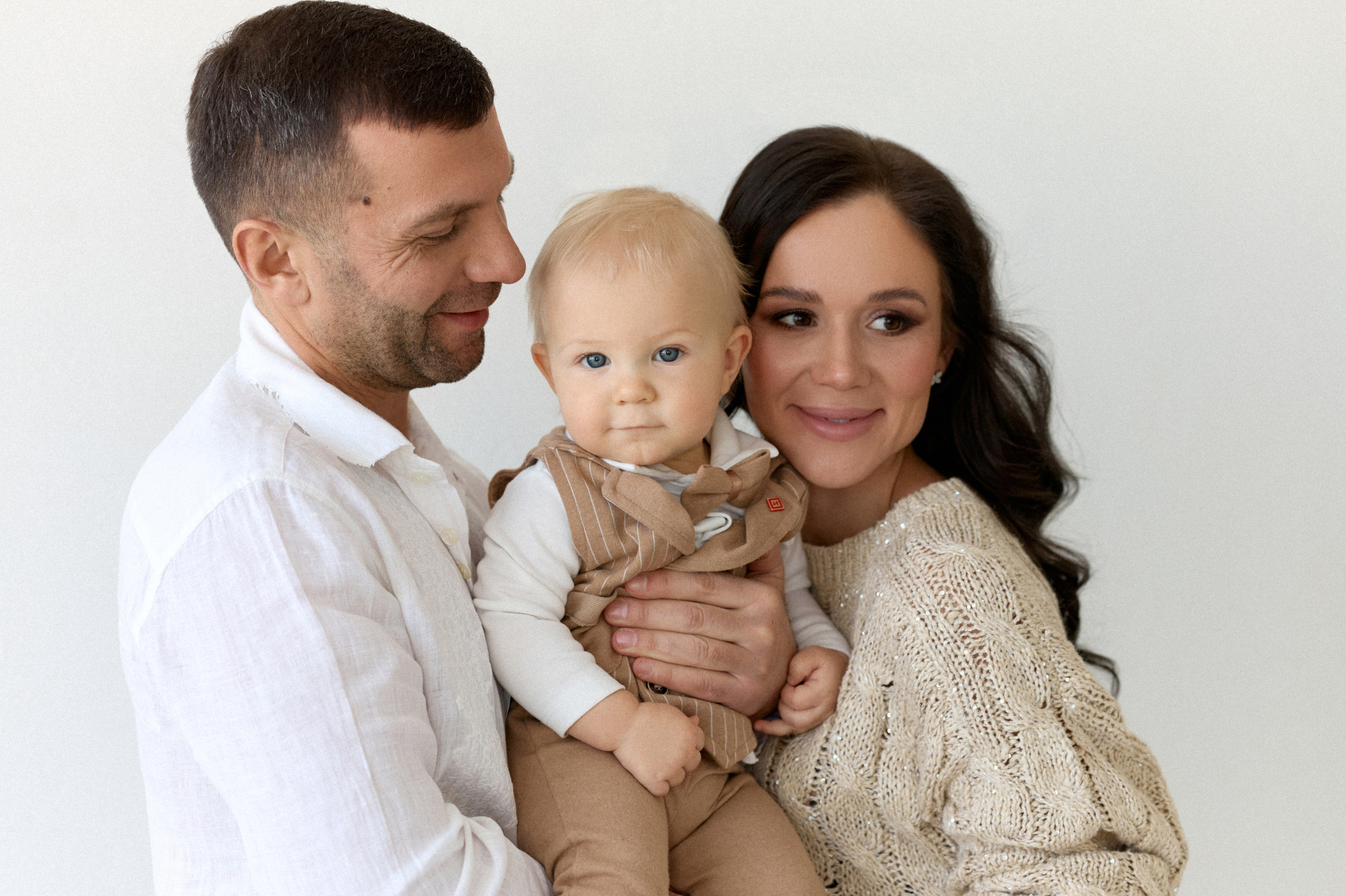 Сергей, Анна & Дима. Сестры Карабаза. Фотографы и ретушеры в Москве и Санкт-Петербурге