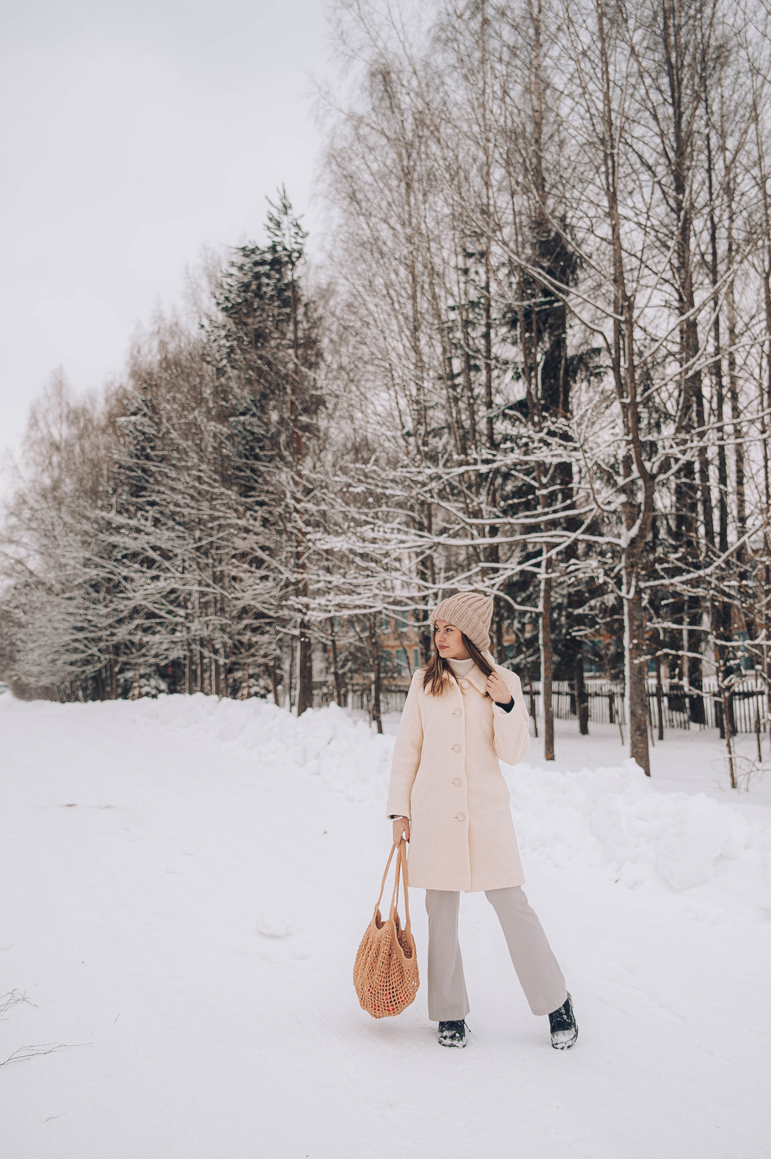 Анюта (зимняя история). Свадебный и семейный фотограф в городе Смоленске