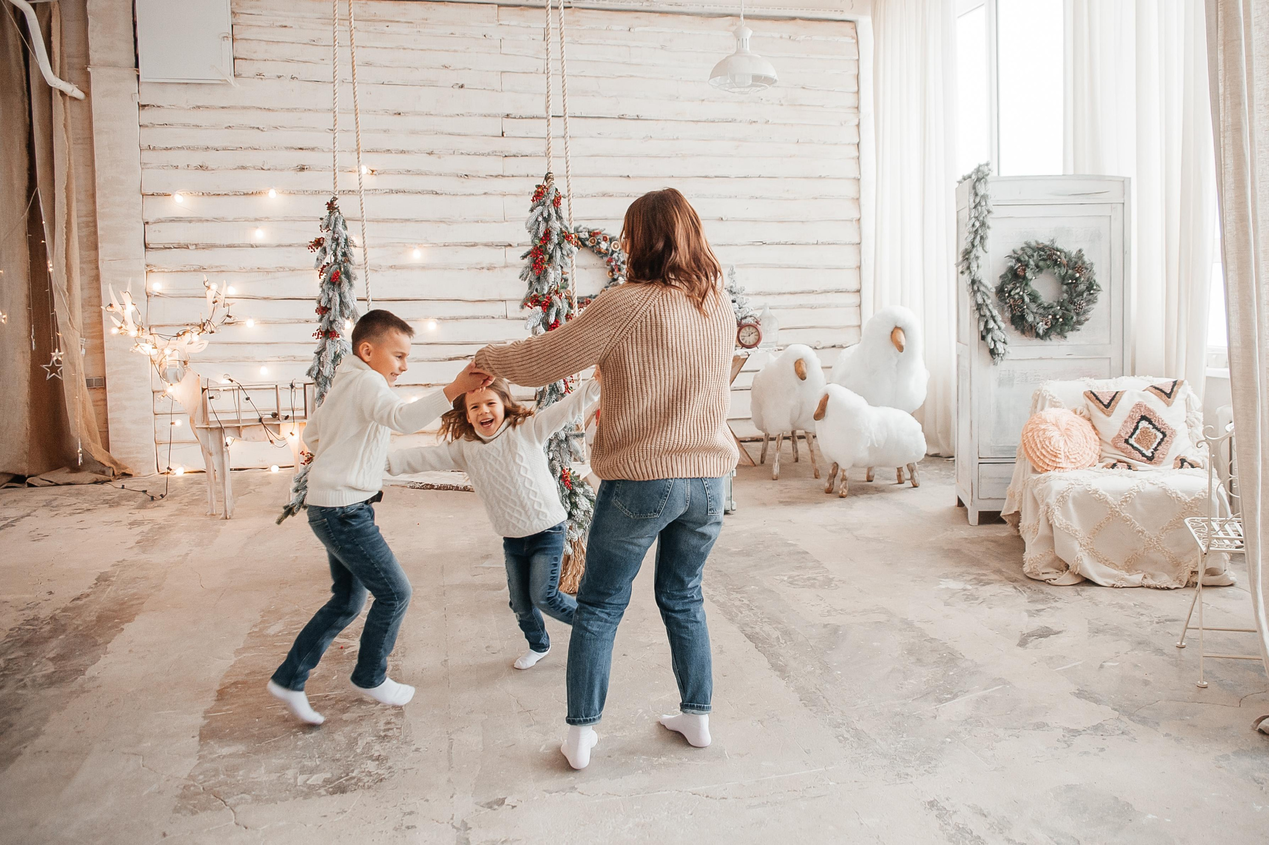 Лина, Эля и Вова. Свадебный и семейный фотограф в городе Смоленске