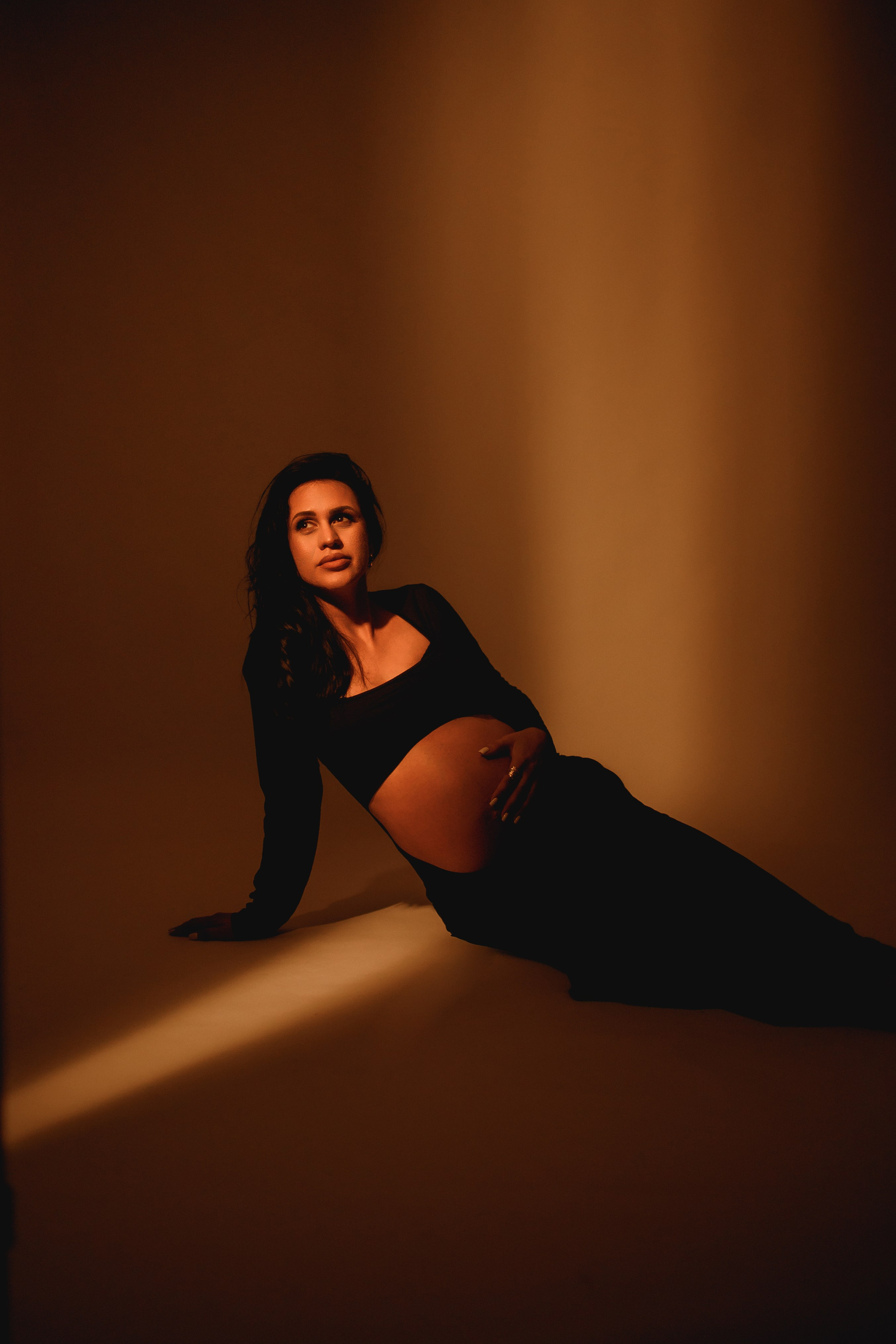 Танюша в студии. Фотограф Котова Валентина