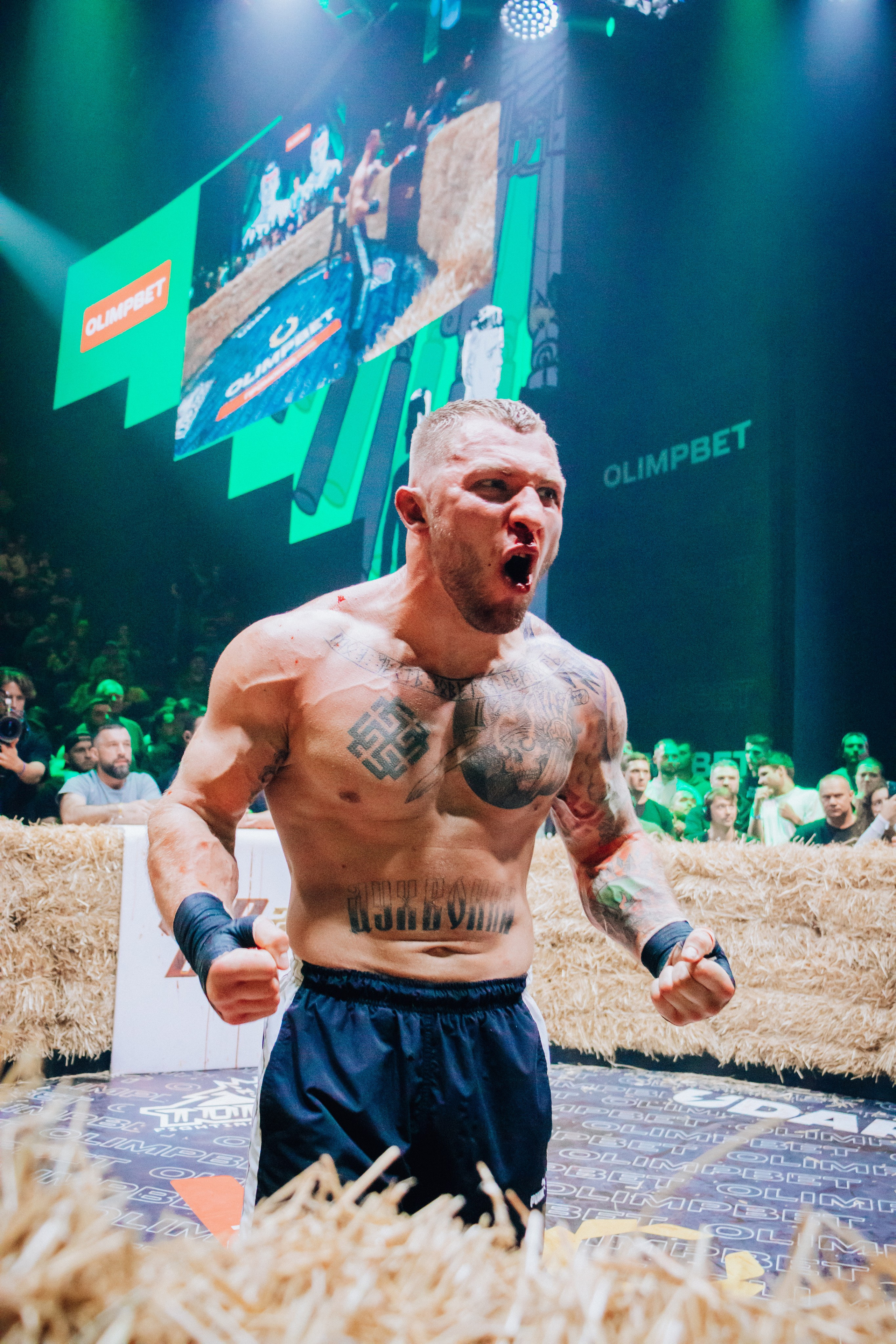 Кулачные бои TopDog. Анастасия Тен