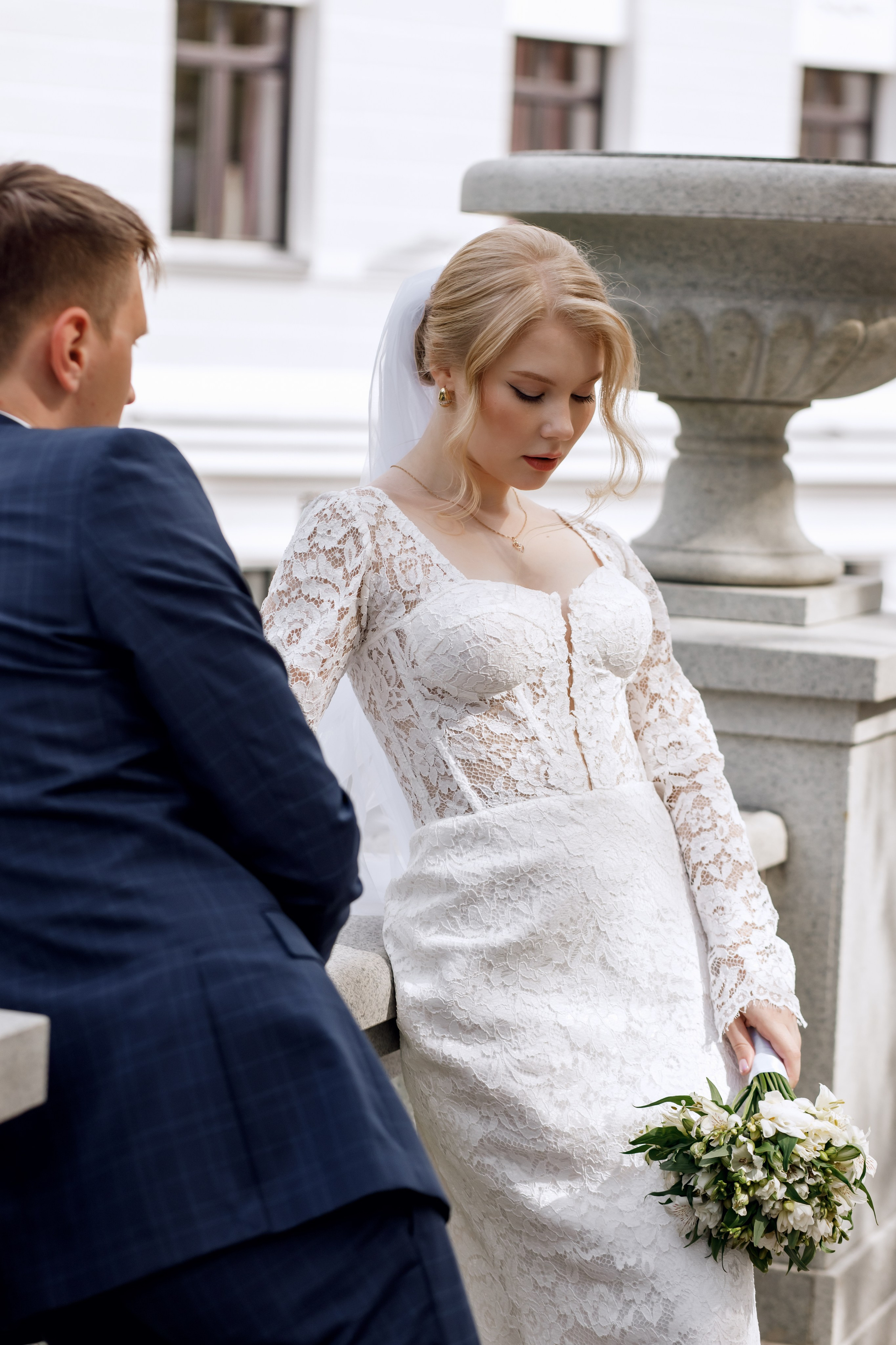 Оперный театр парк. Свадебный и семейный фотограф Екатеринбург Настя Саедгалина