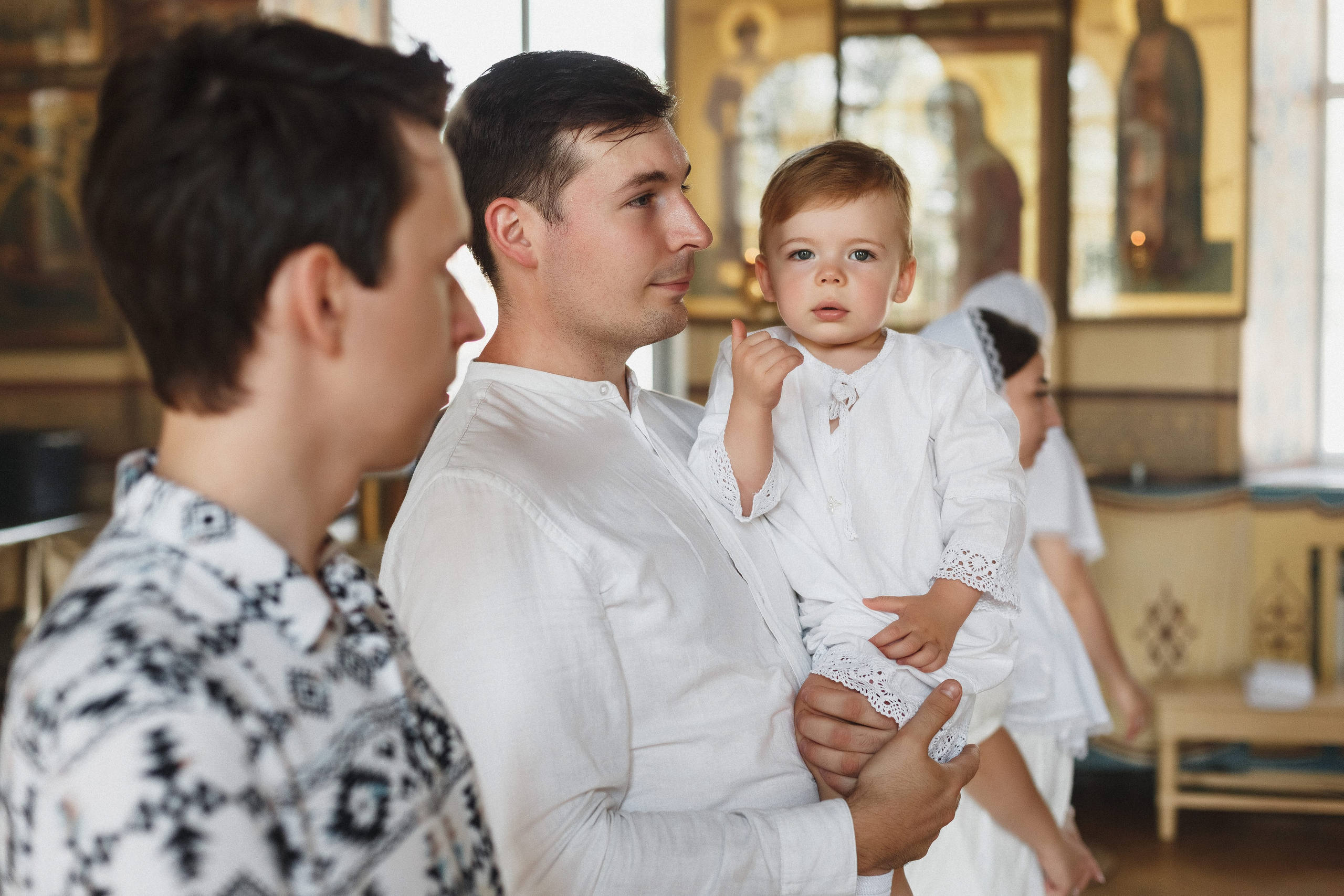 Фотосъёмка крещения Ильи в Никольской церкви Таганрога. Свадебный и семейный фотограф в Таганроге Бакарюк Антон