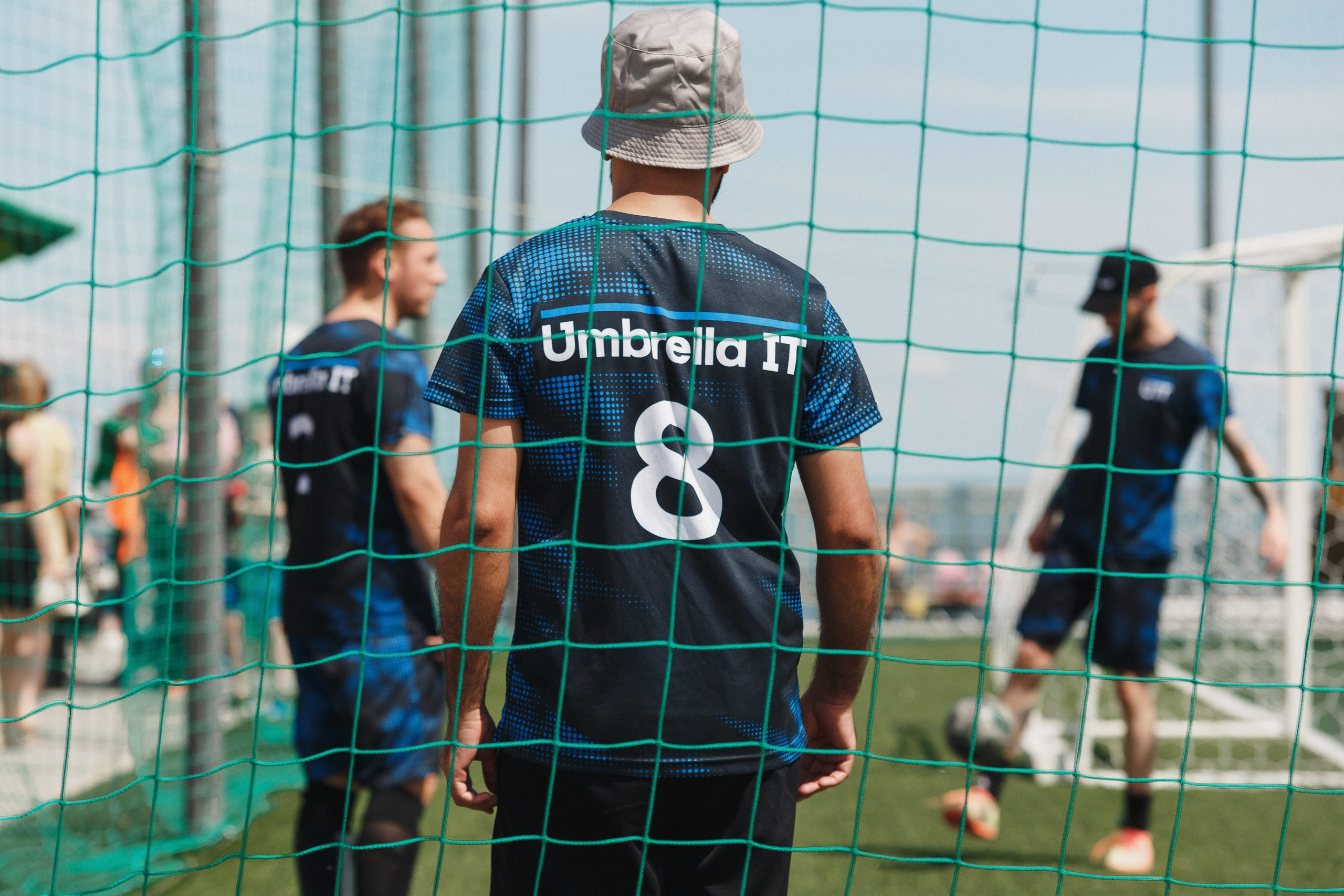 Под знаменем Амбрелла: Футбольный турнир в Приазовье Таганрога. Свадебный и семейный фотограф в Таганроге Бакарюк Антон