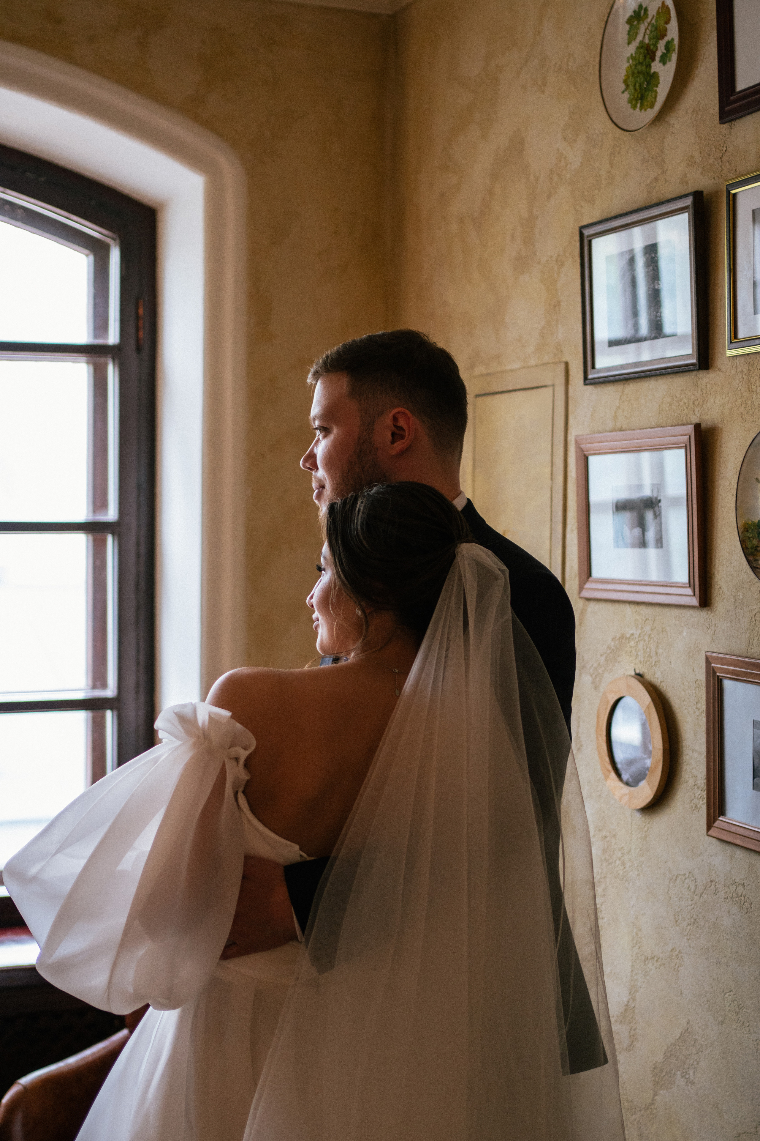 Свадебная прогулка_Максим+Юлия. Контент-съёмка и бизнес-портреты в Москве. Виктория Кулюкина