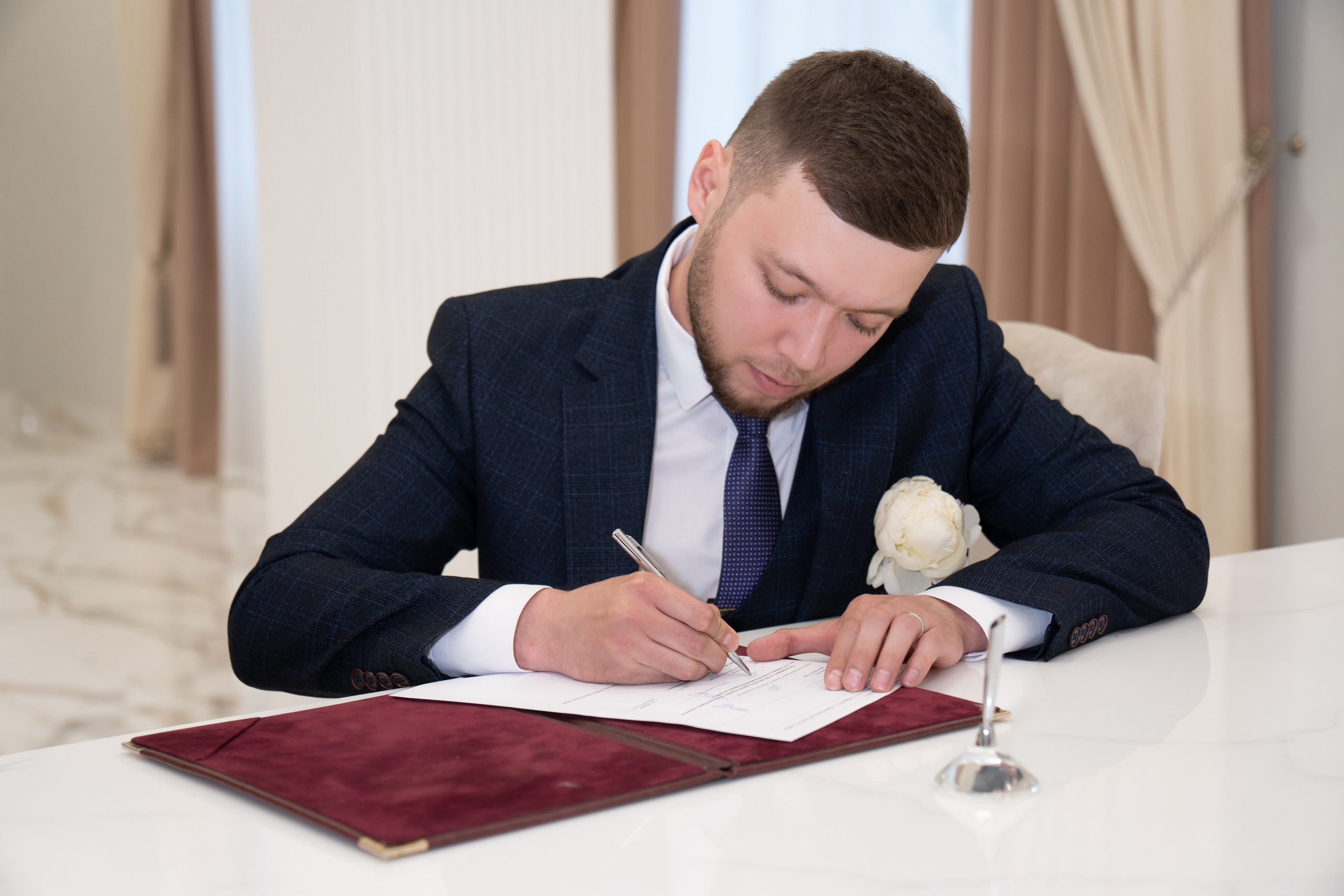 Свадебная прогулка_Максим+Юлия. Контент-съёмка и бизнес-портреты в Москве. Виктория Кулюкина