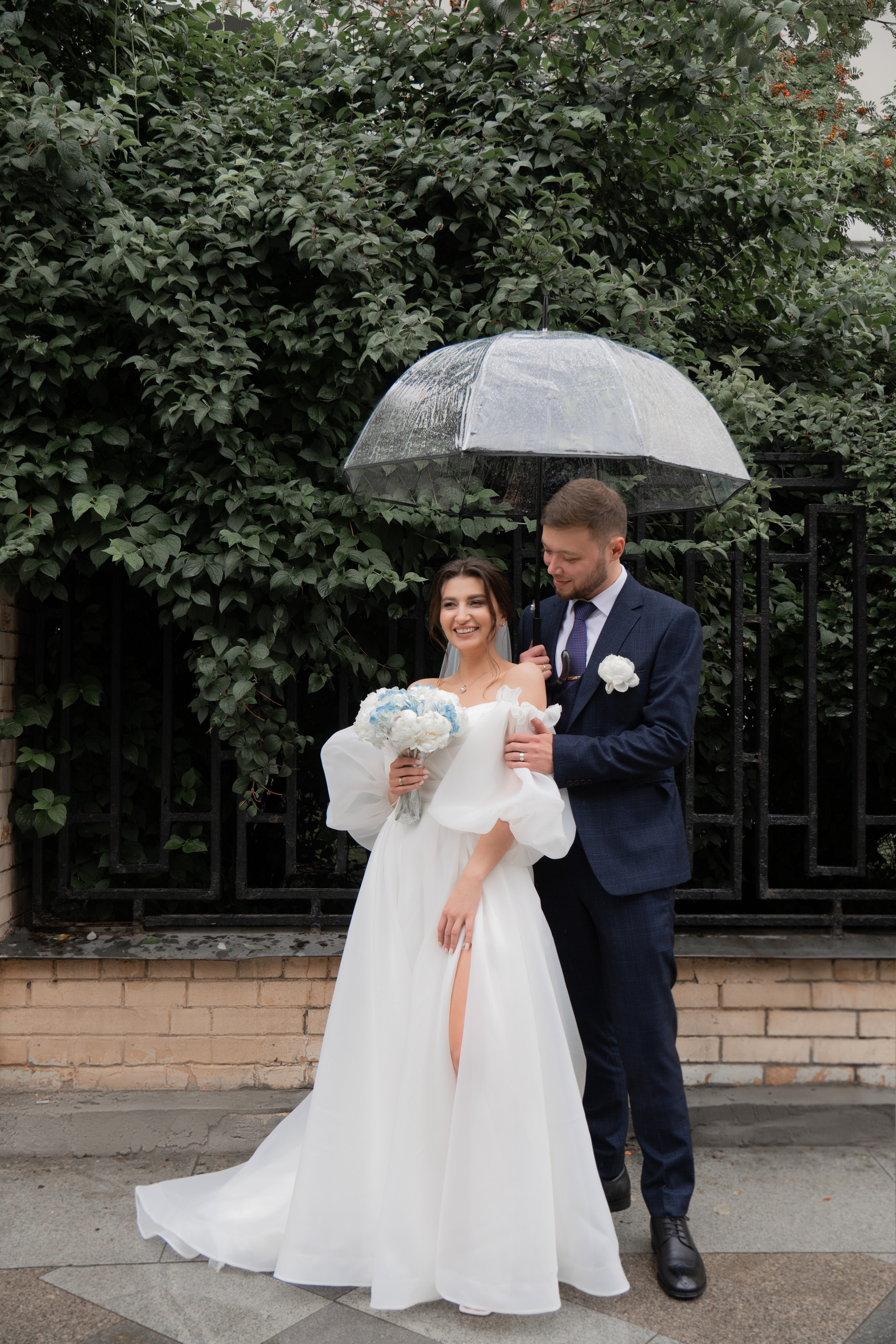 Свадебная прогулка_Максим+Юлия. Контент-съёмка и бизнес-портреты в Москве. Виктория Кулюкина