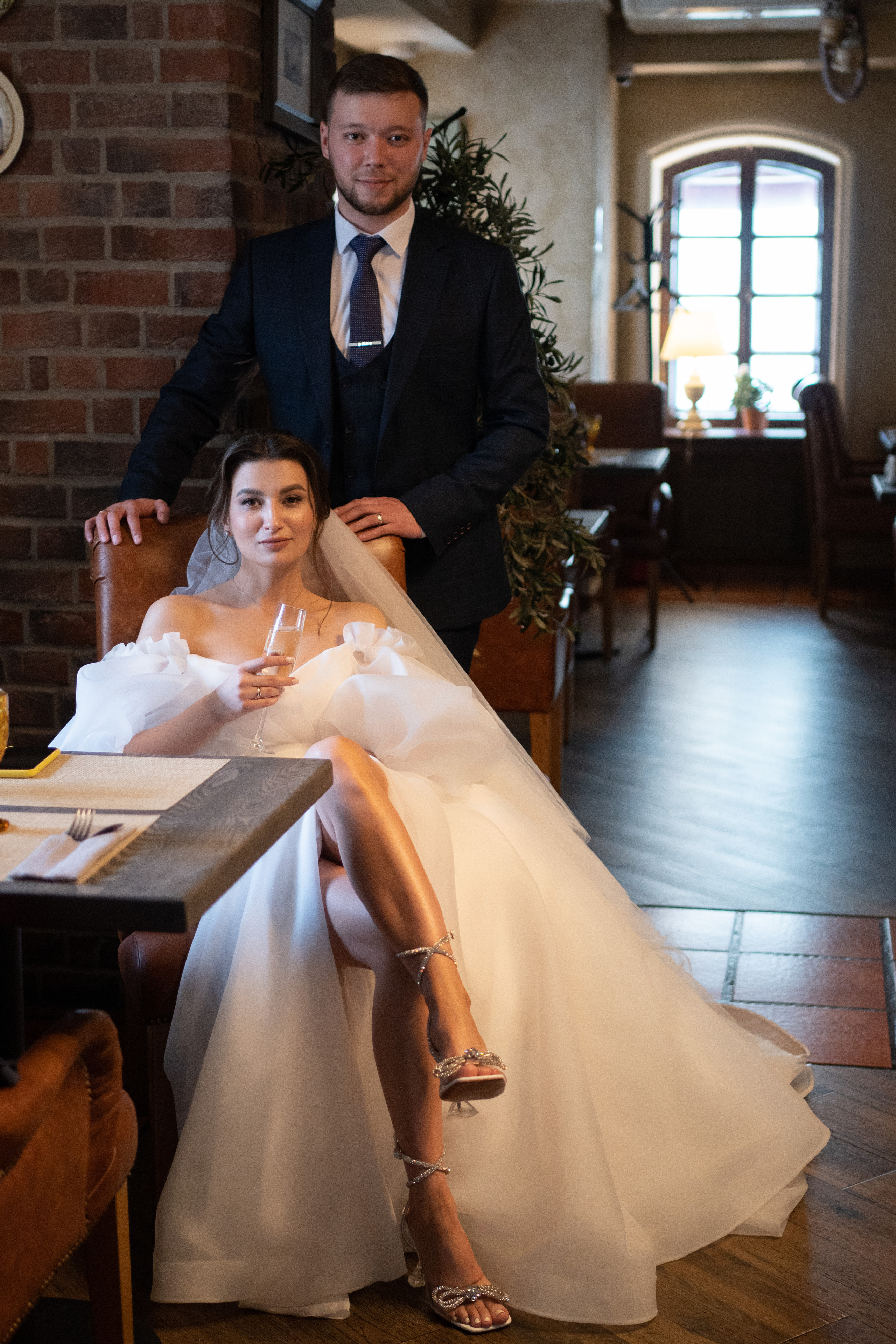 Свадебная прогулка_Максим+Юлия. Контент-съёмка и бизнес-портреты в Москве. Виктория Кулюкина