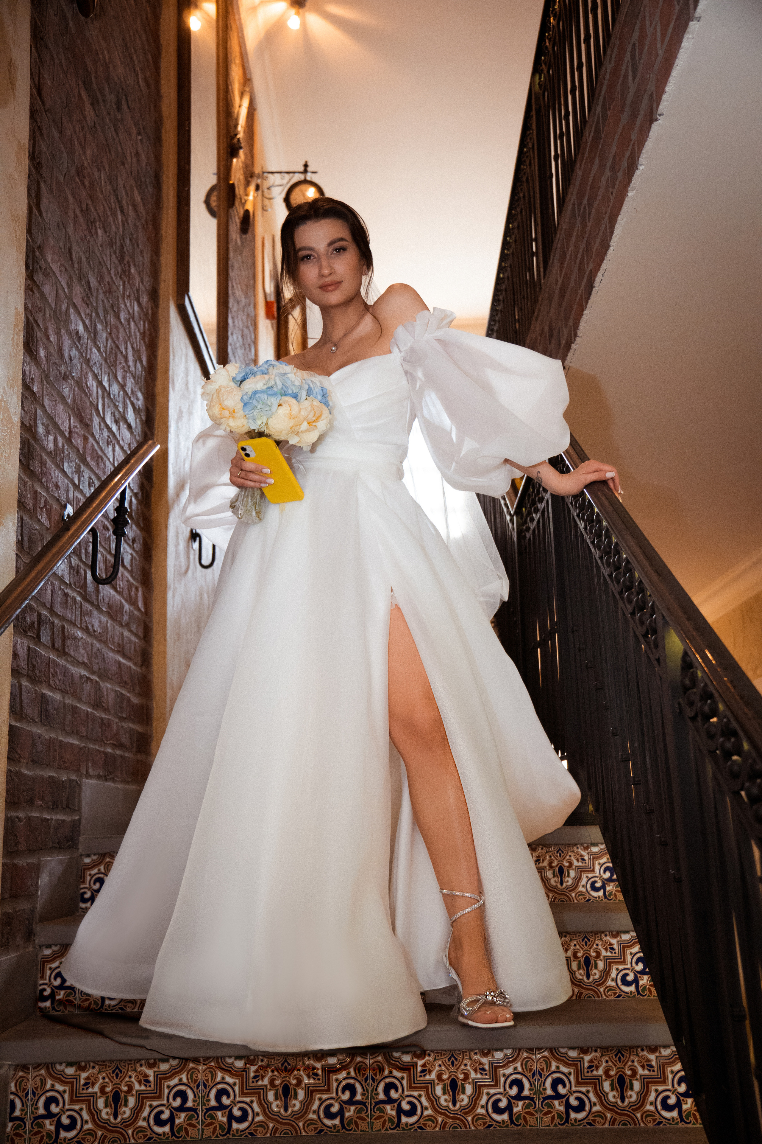 Свадебная прогулка_Максим+Юлия. Контент-съёмка и бизнес-портреты в Москве. Виктория Кулюкина