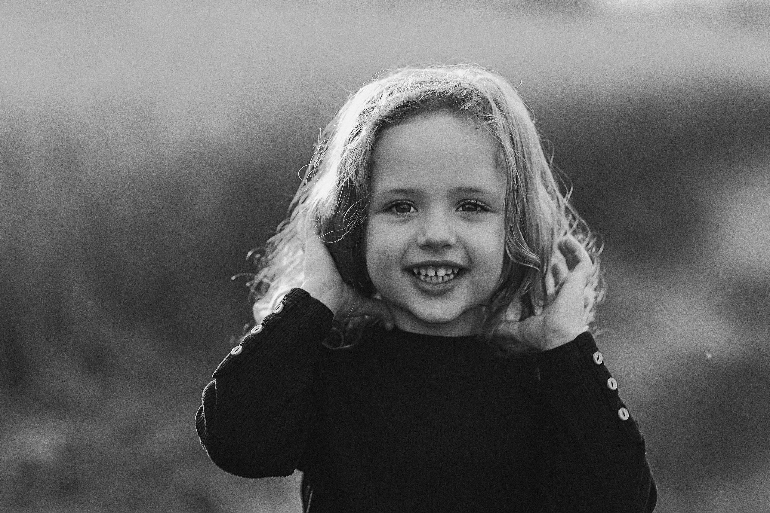 Поле. Семейный фотограф Тюмень, фотограф на роды Салмина Мария