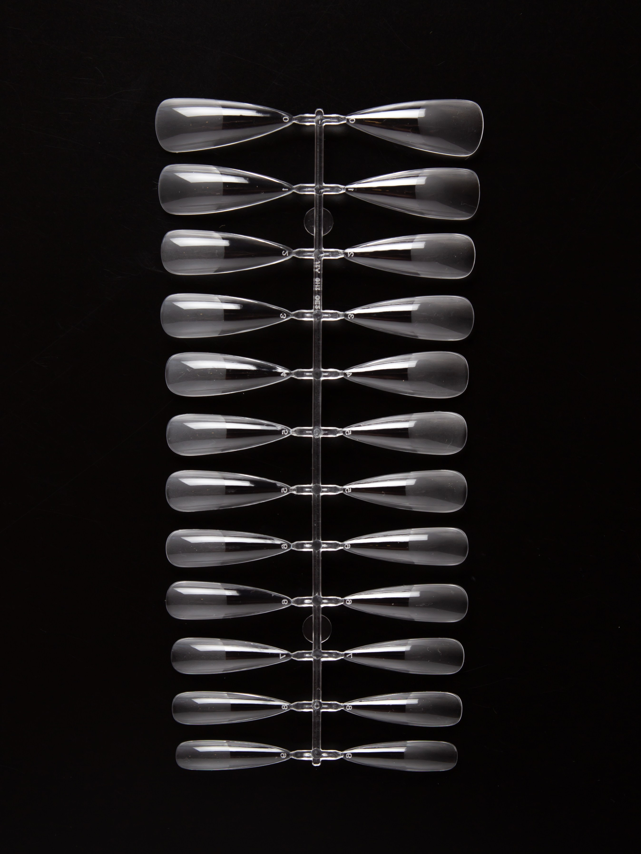 Типсы на чёрном. Александр Стряпунин — предметный фотограф в Улан-Удэ